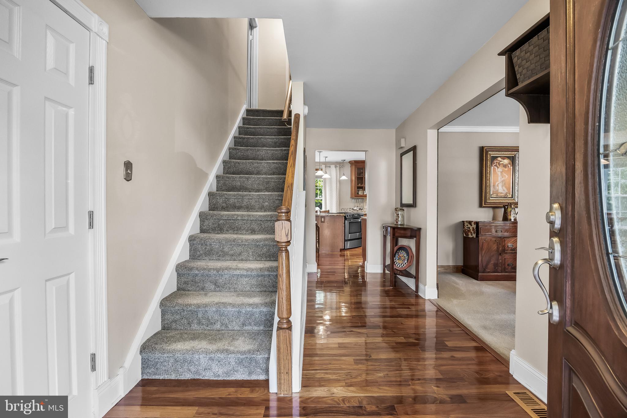 104 KNOTTY OAK DRIVE