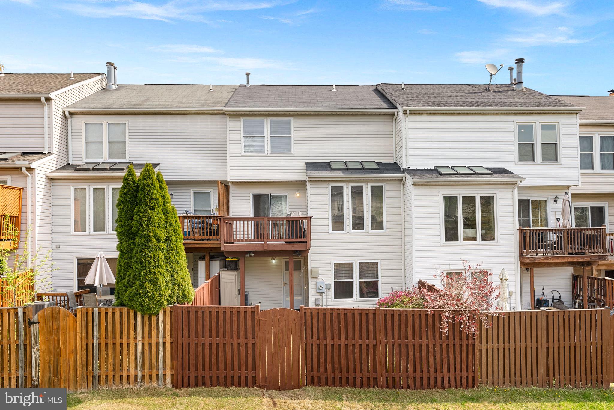 OLD BRIDGE ESTATES - Residential