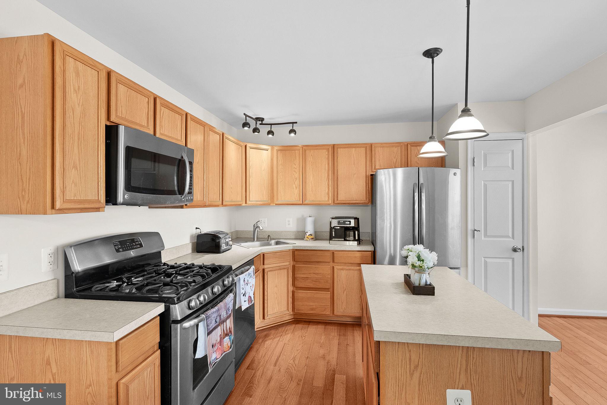 OLD BRIDGE ESTATES - Residential