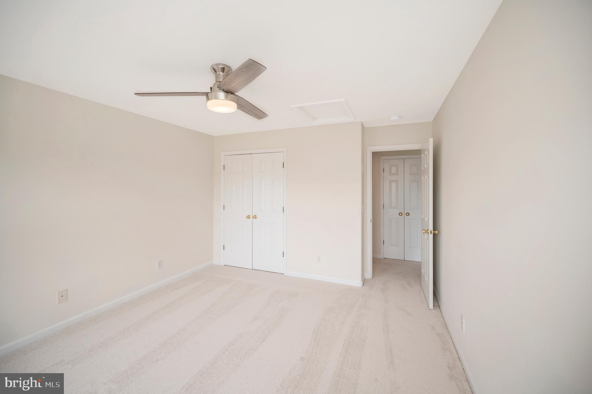 AUTUMN RIDGE - Residential