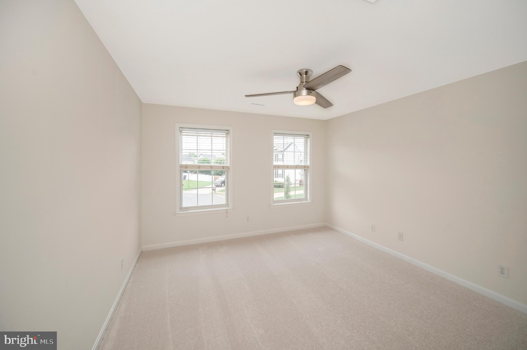 AUTUMN RIDGE - Residential