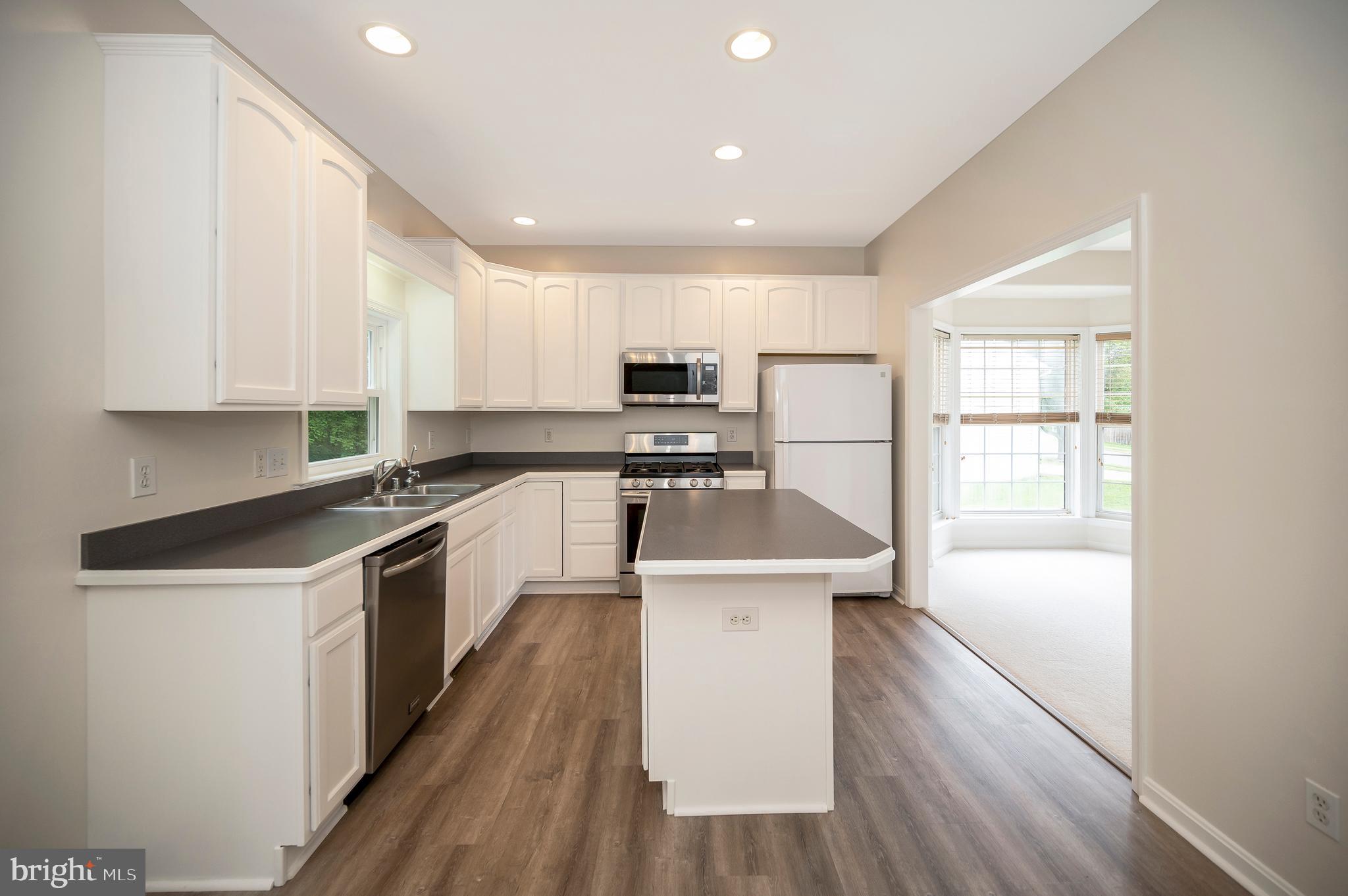 AUTUMN RIDGE - Residential