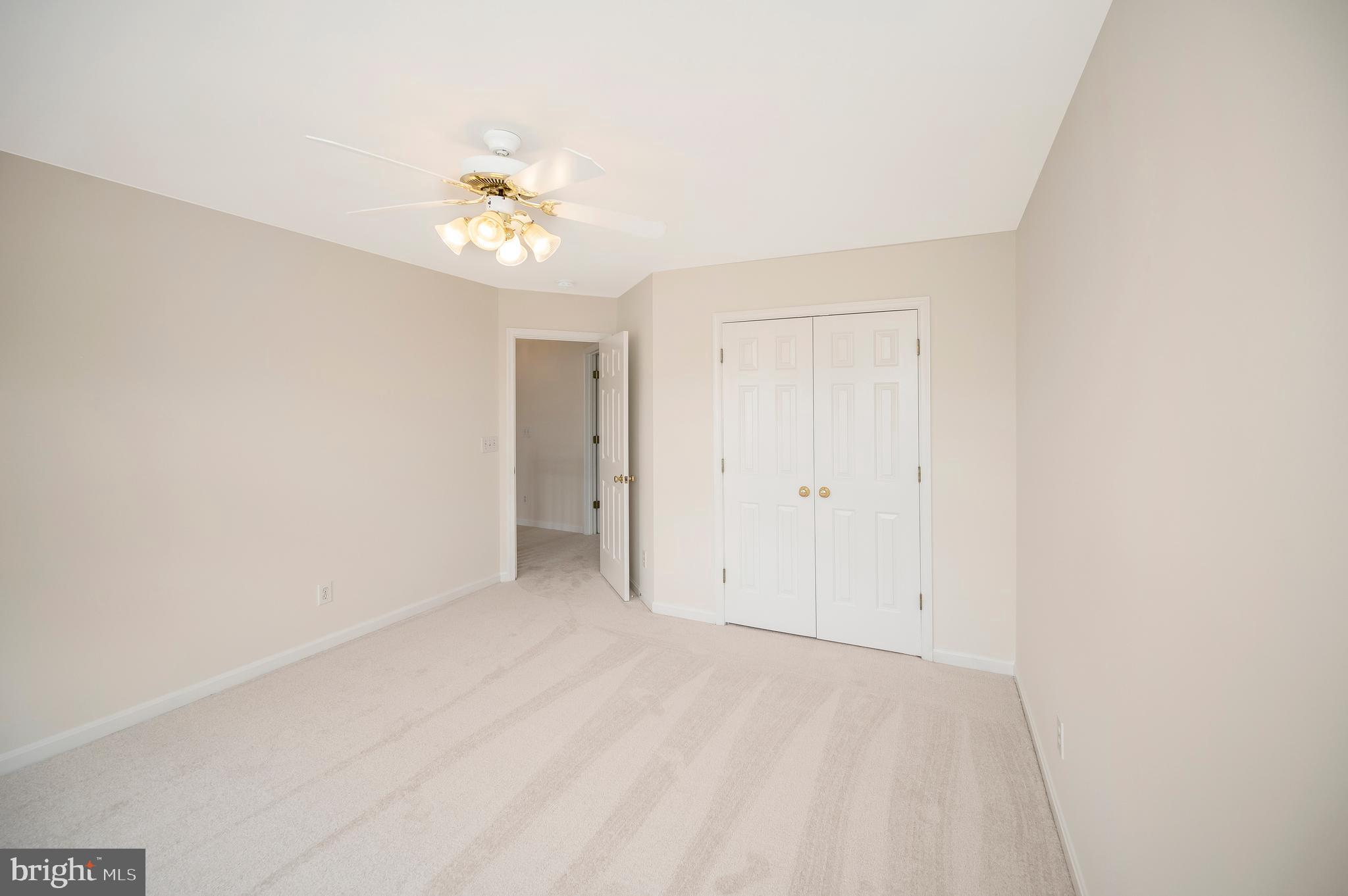 AUTUMN RIDGE - Residential