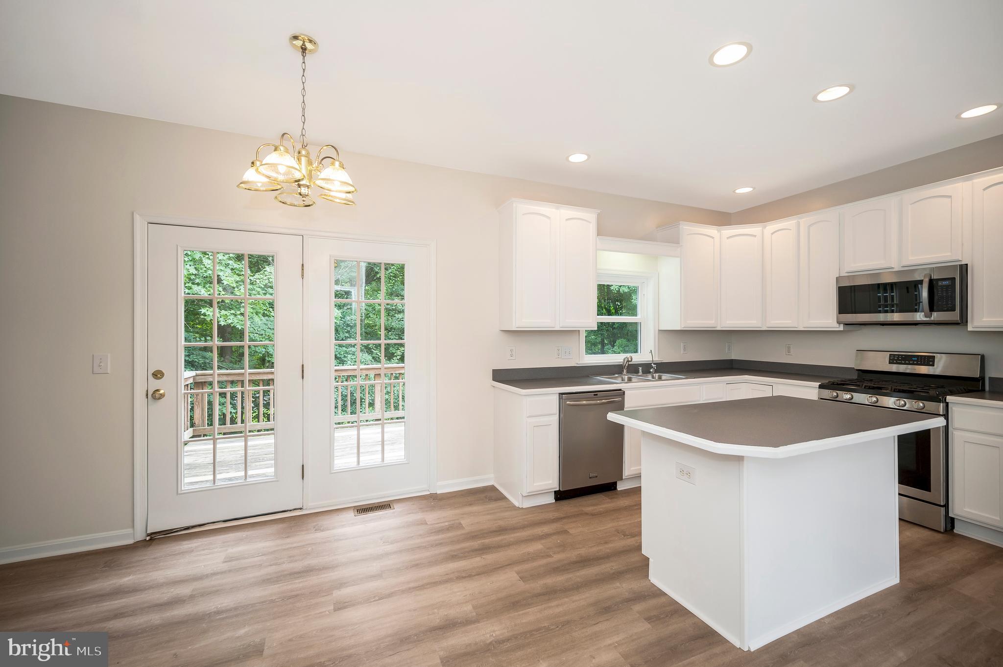 AUTUMN RIDGE - Residential