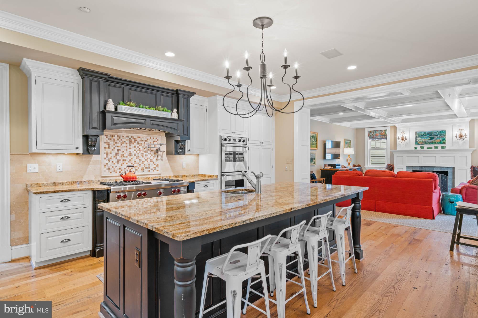 CHEVY CHASE - Residential