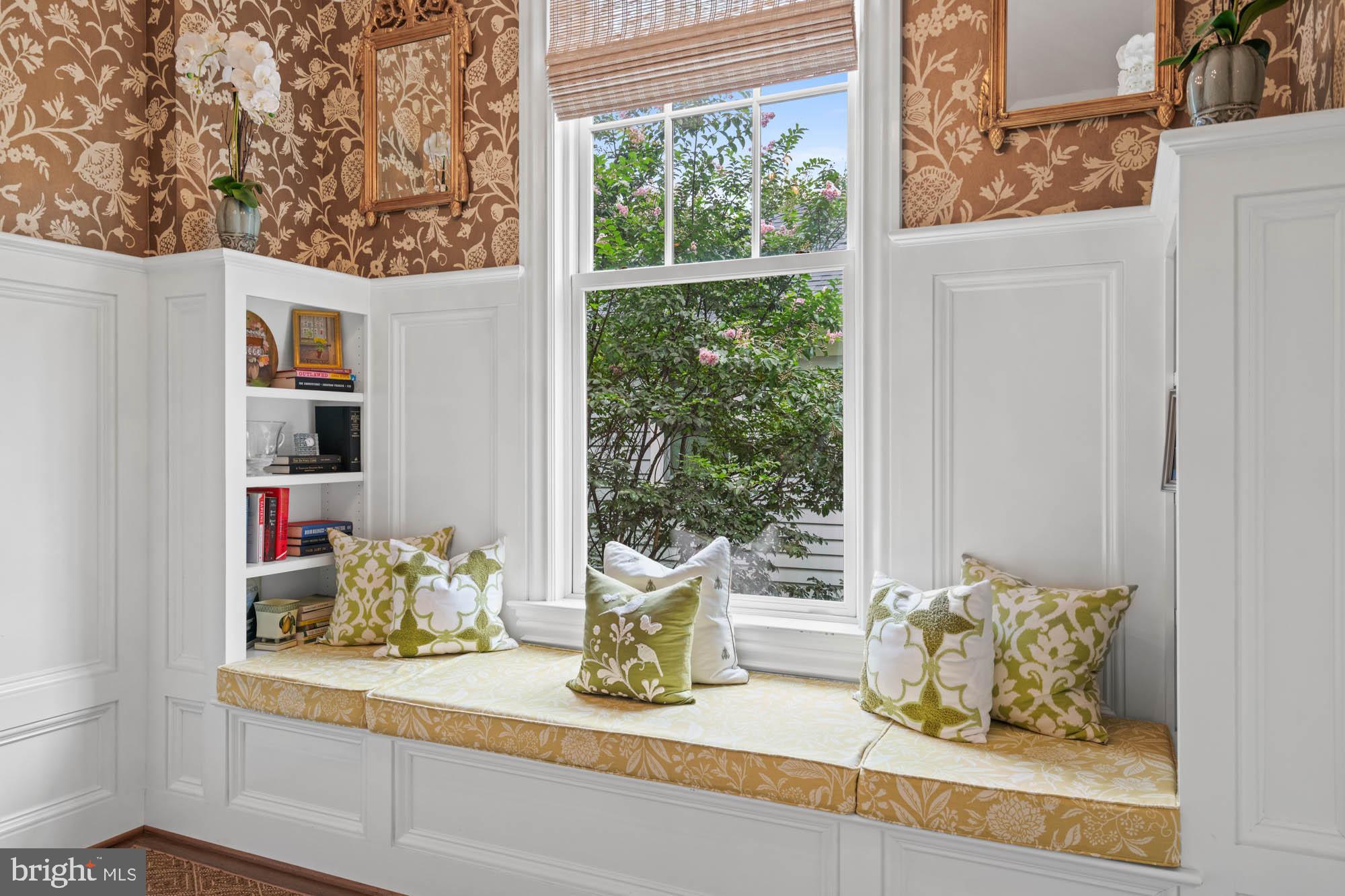 CHEVY CHASE - Residential