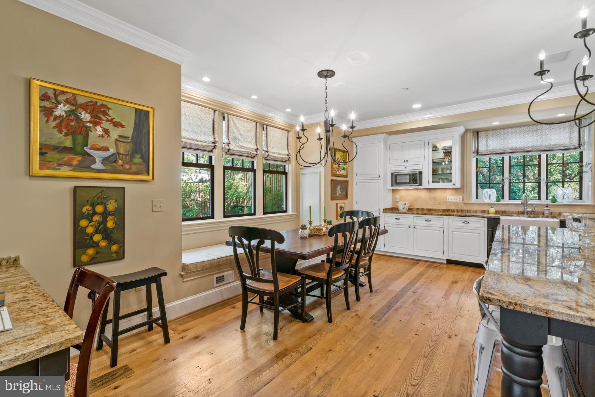 CHEVY CHASE - Residential