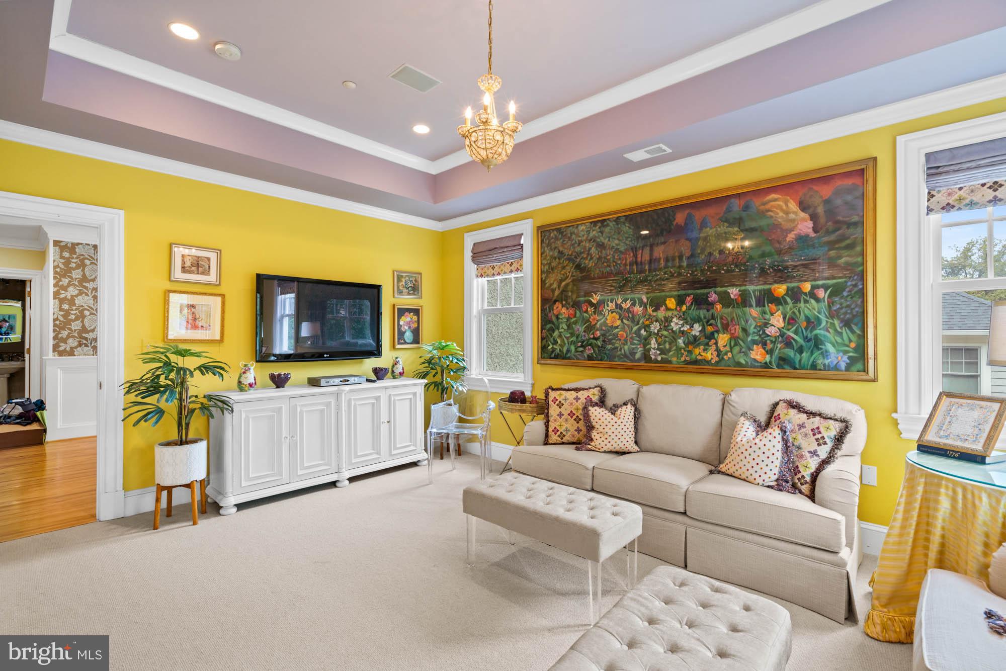 CHEVY CHASE - Residential