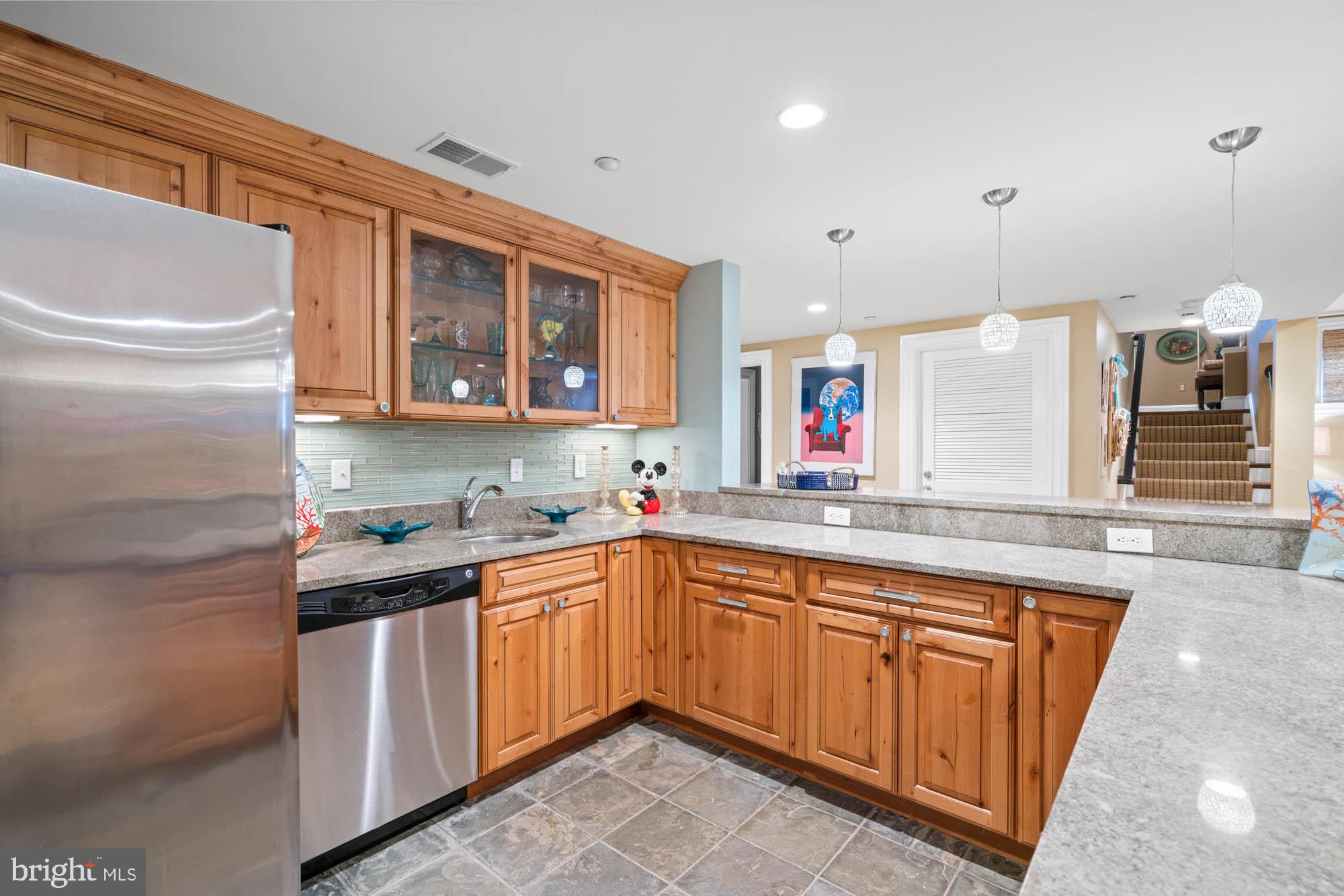 CHEVY CHASE - Residential