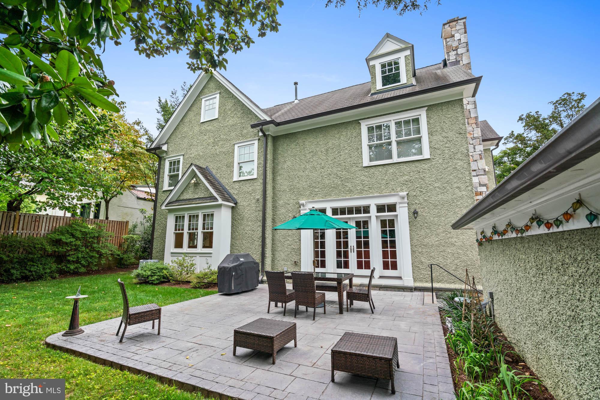 CHEVY CHASE - Residential