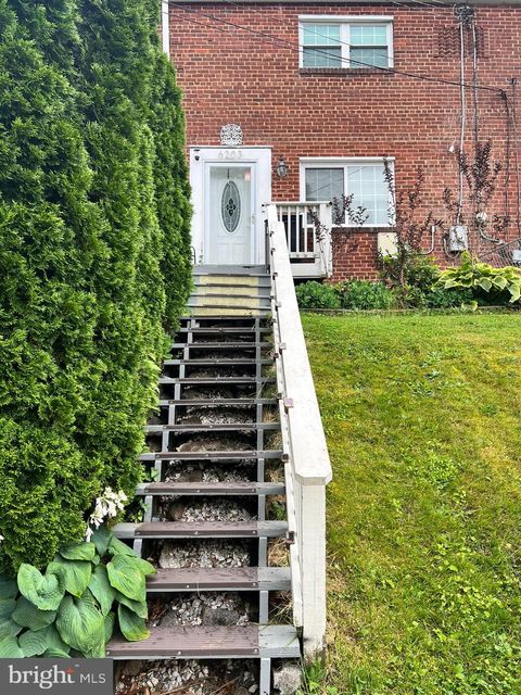 6203 LONGFELLOW STREET RIVERDALE MD 20737