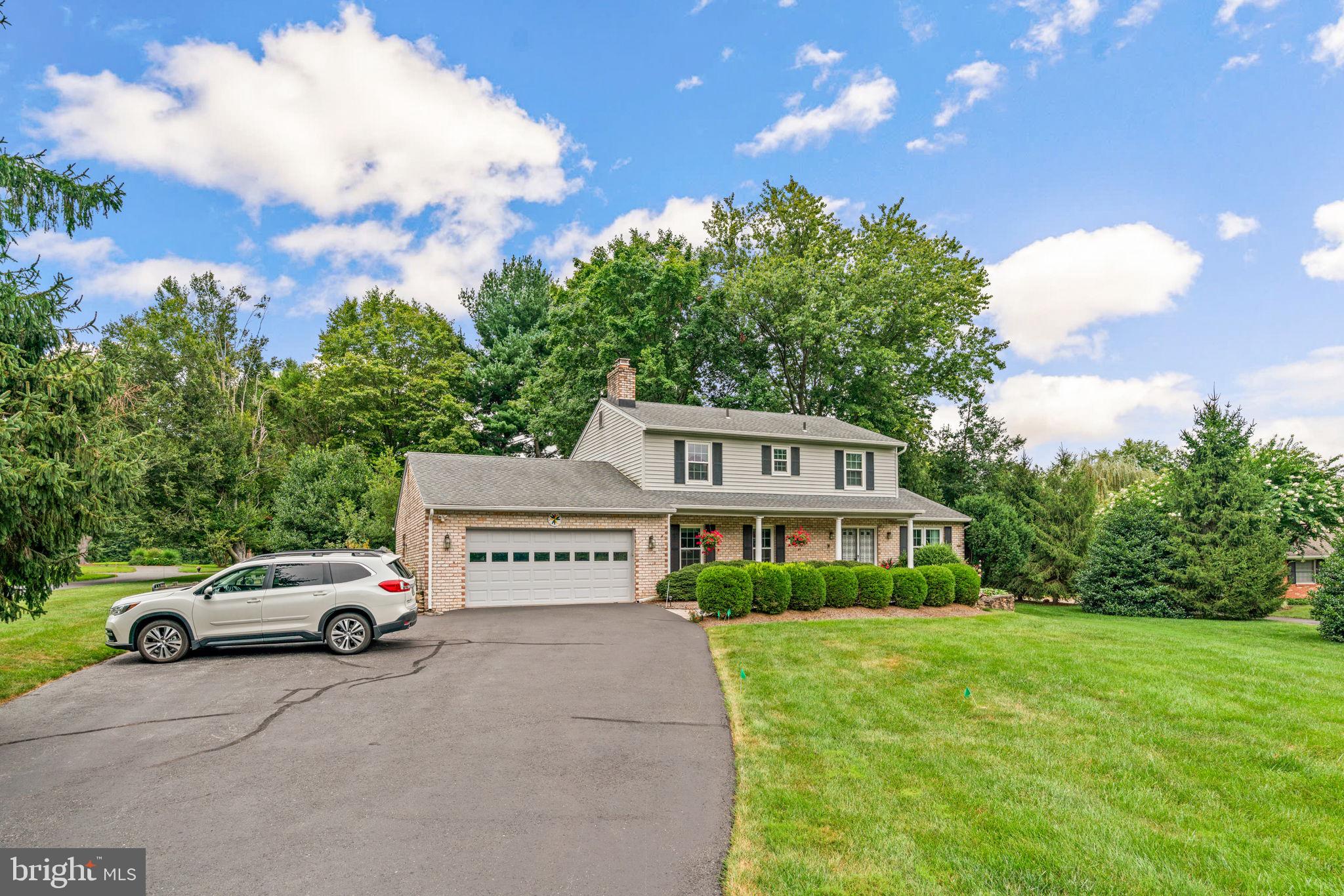 6571 MINK HOLLOW ROAD