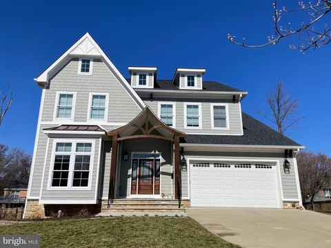 6936 Espey Lane, McLean, VA MLS: VAFX2226300