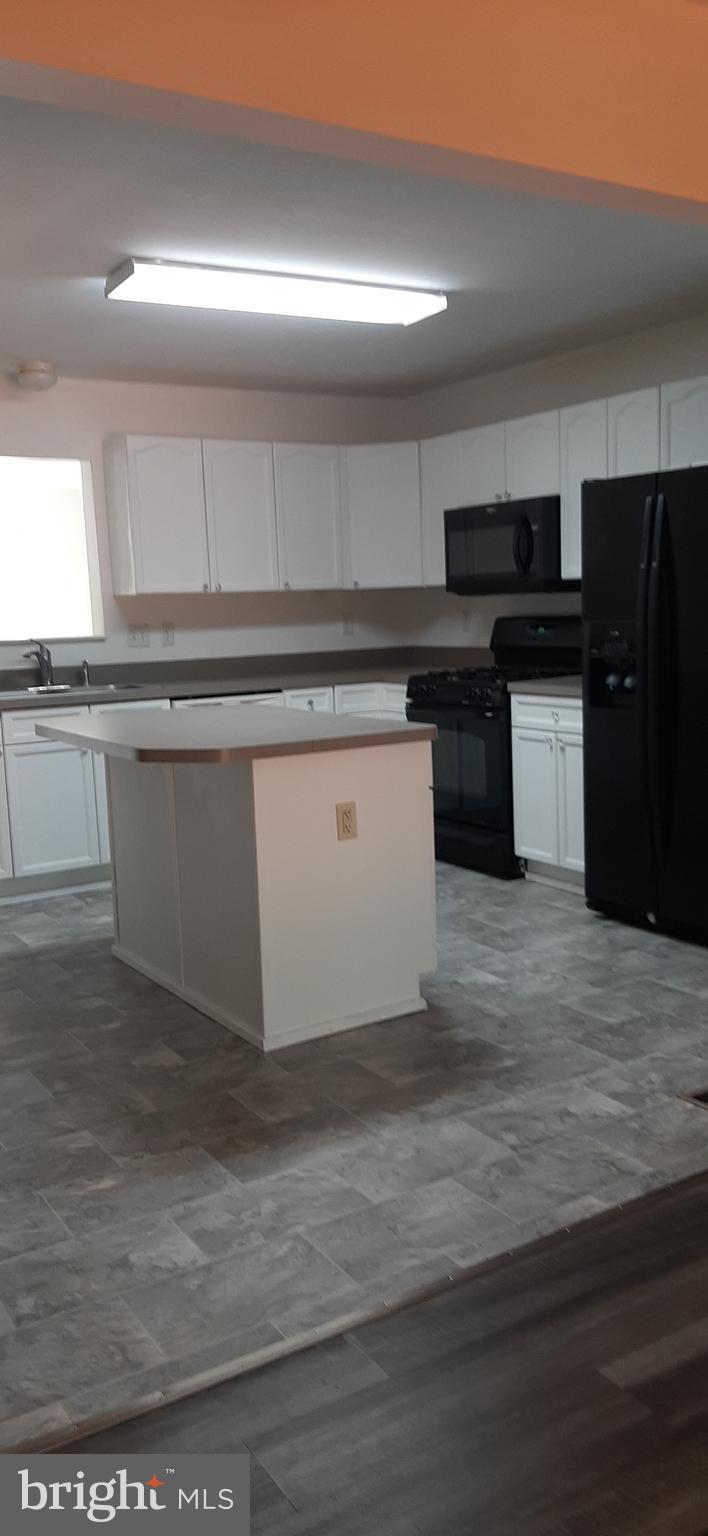 TROUT RUN - Residential Lease