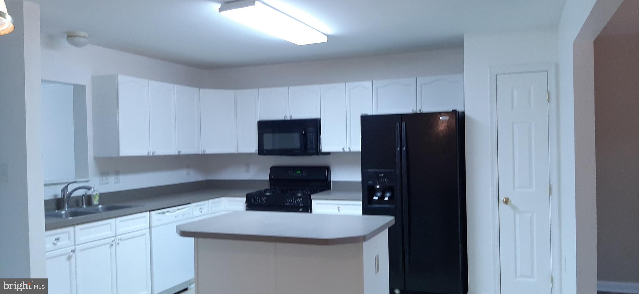 TROUT RUN - Residential Lease