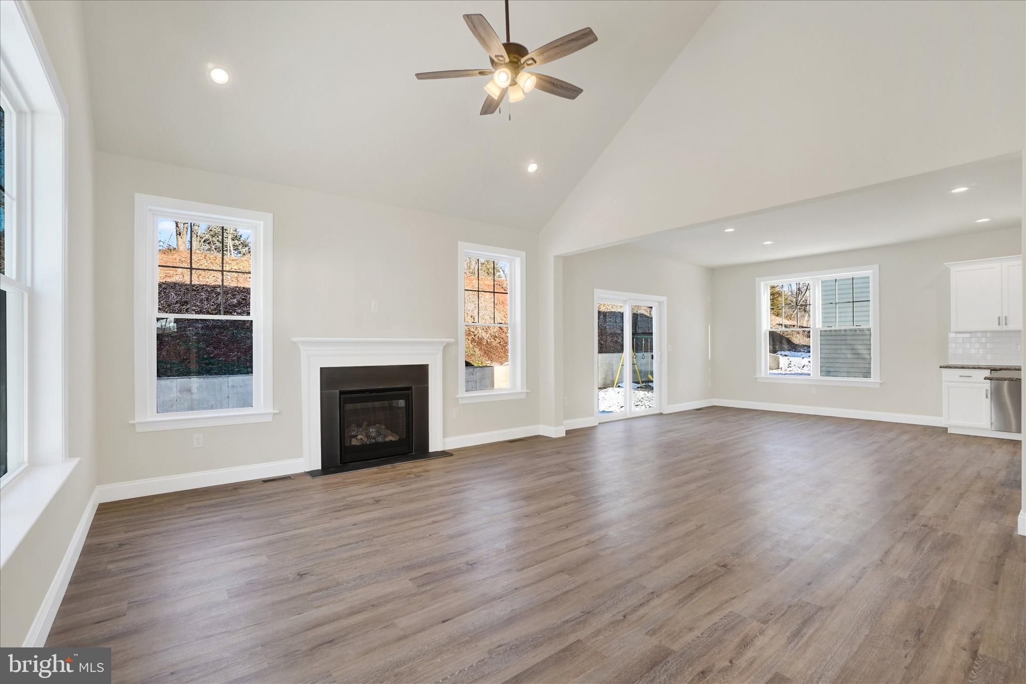 MILLWOOD HOMES AT BENNETT RUN - Residential