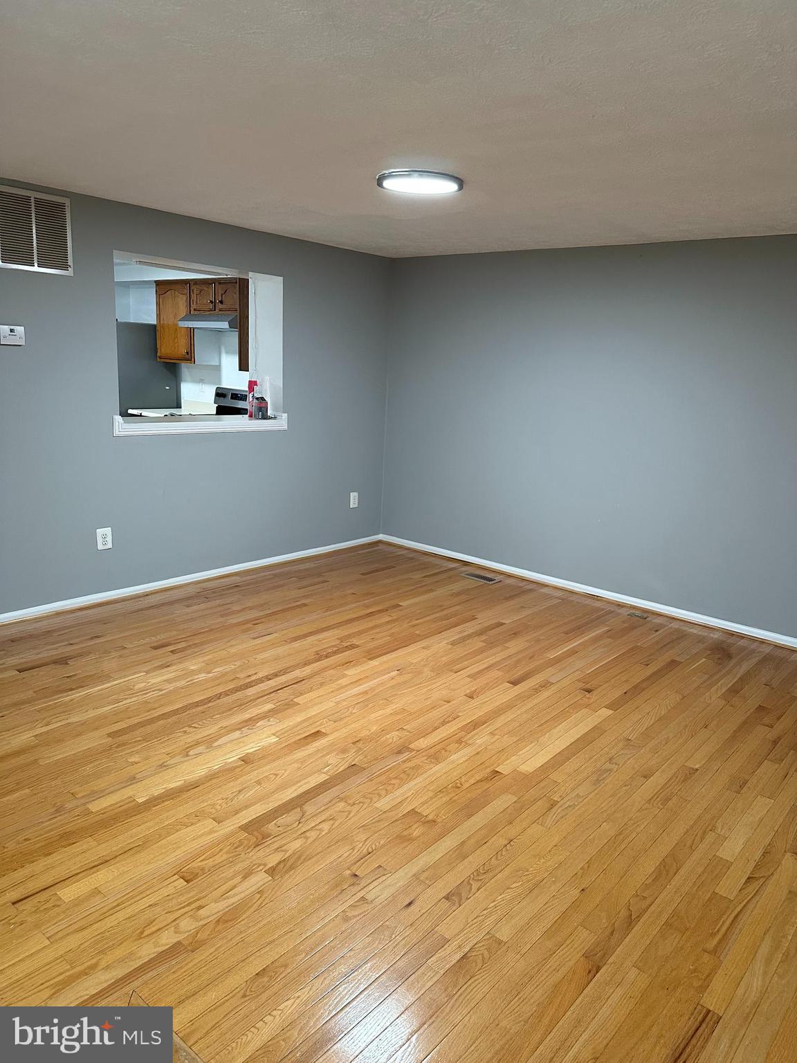 KINGS WOODS - Residential Lease