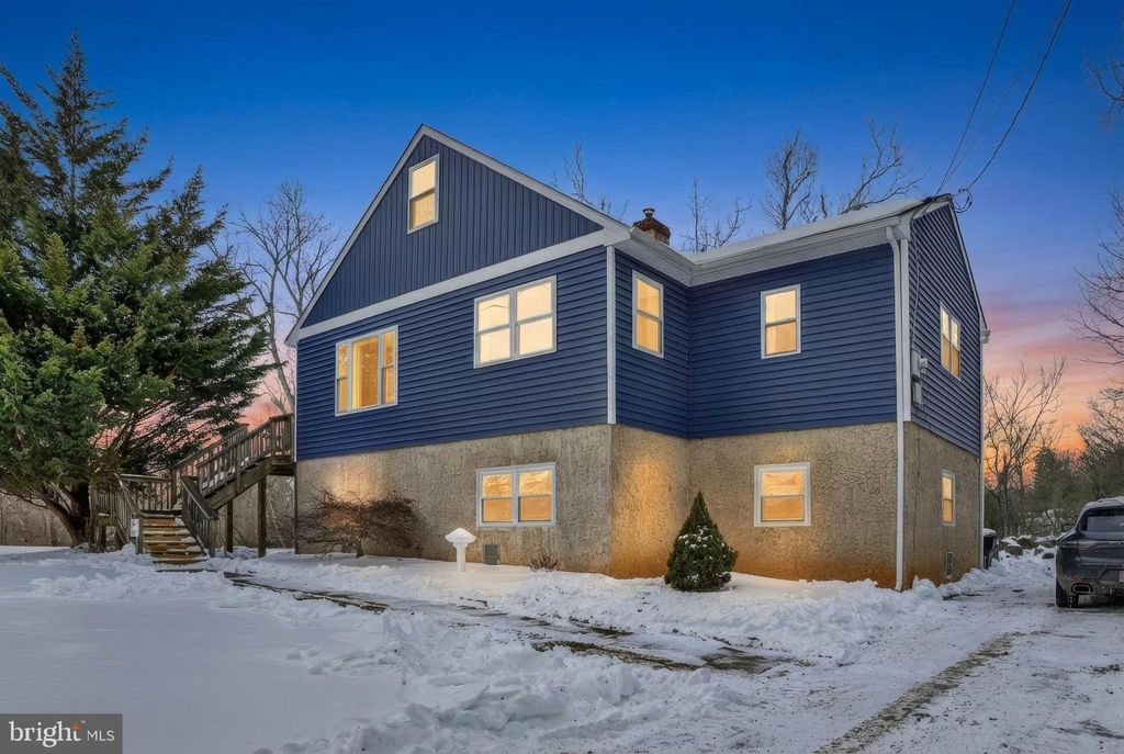 Photo of 87 Langhorne Avenue, FEASTERVILLE TREVOSE, PA 19053 (MLS # PABU2112036)