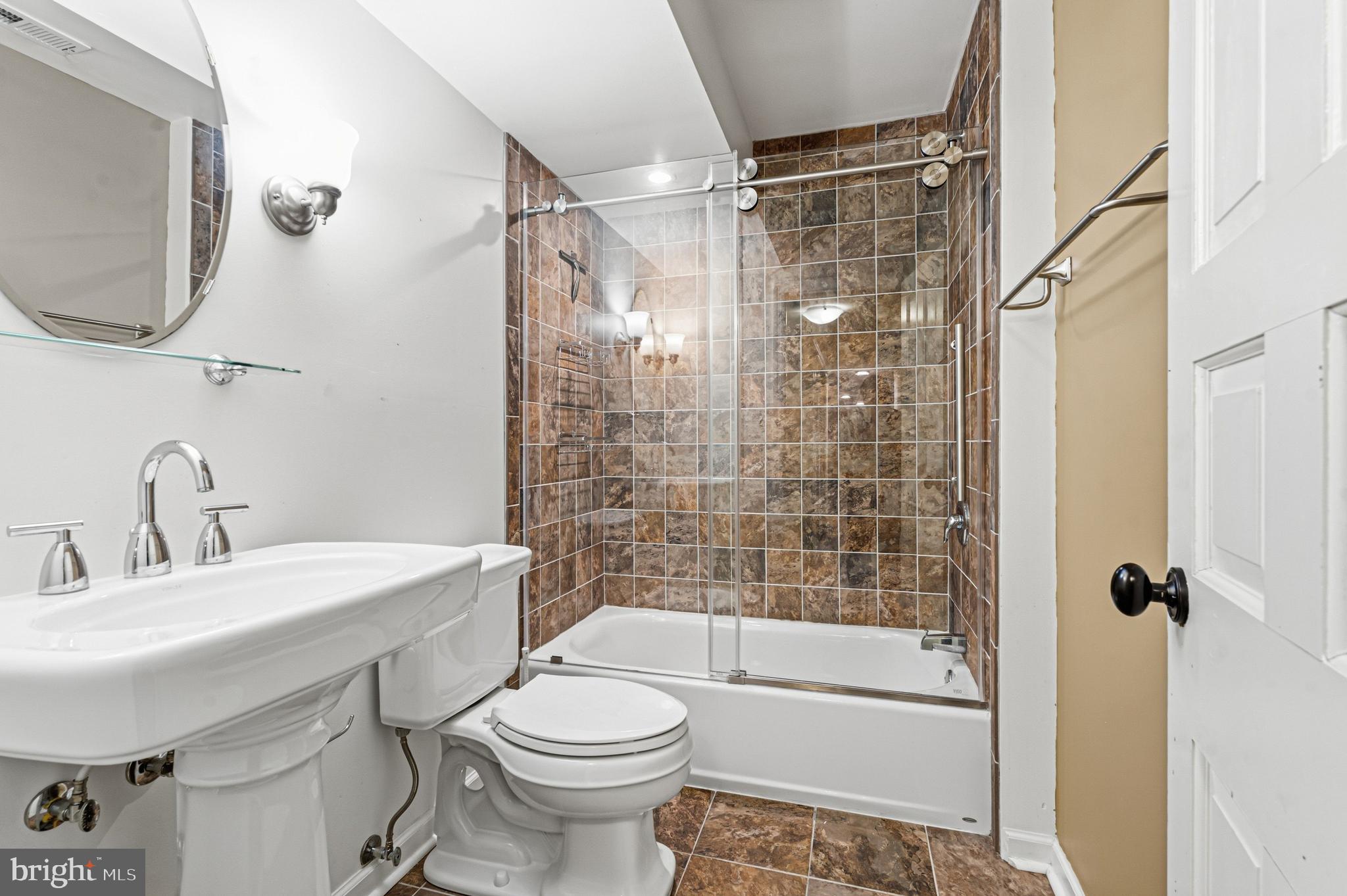 TOWSON - Residential