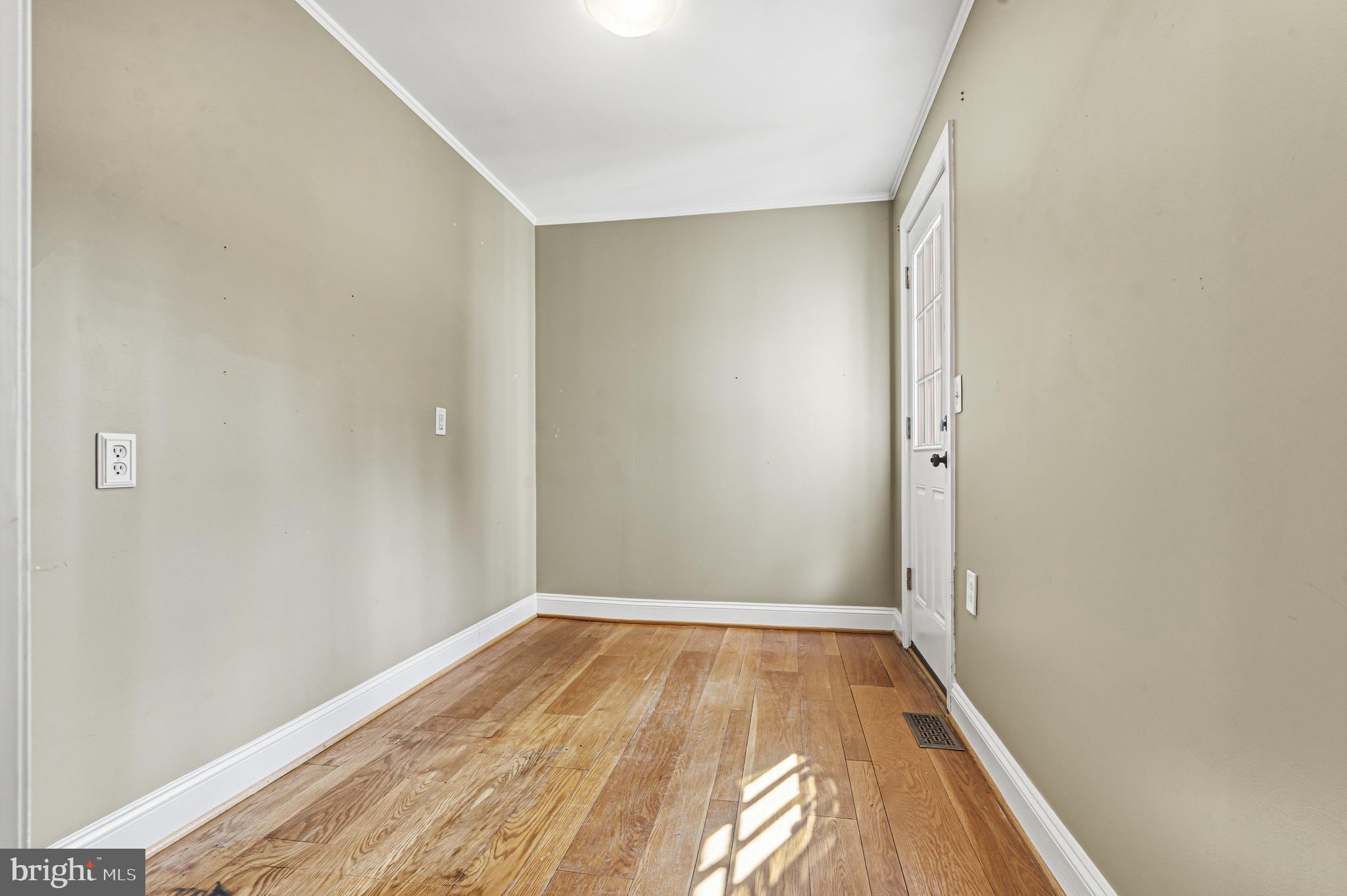 TOWSON - Residential