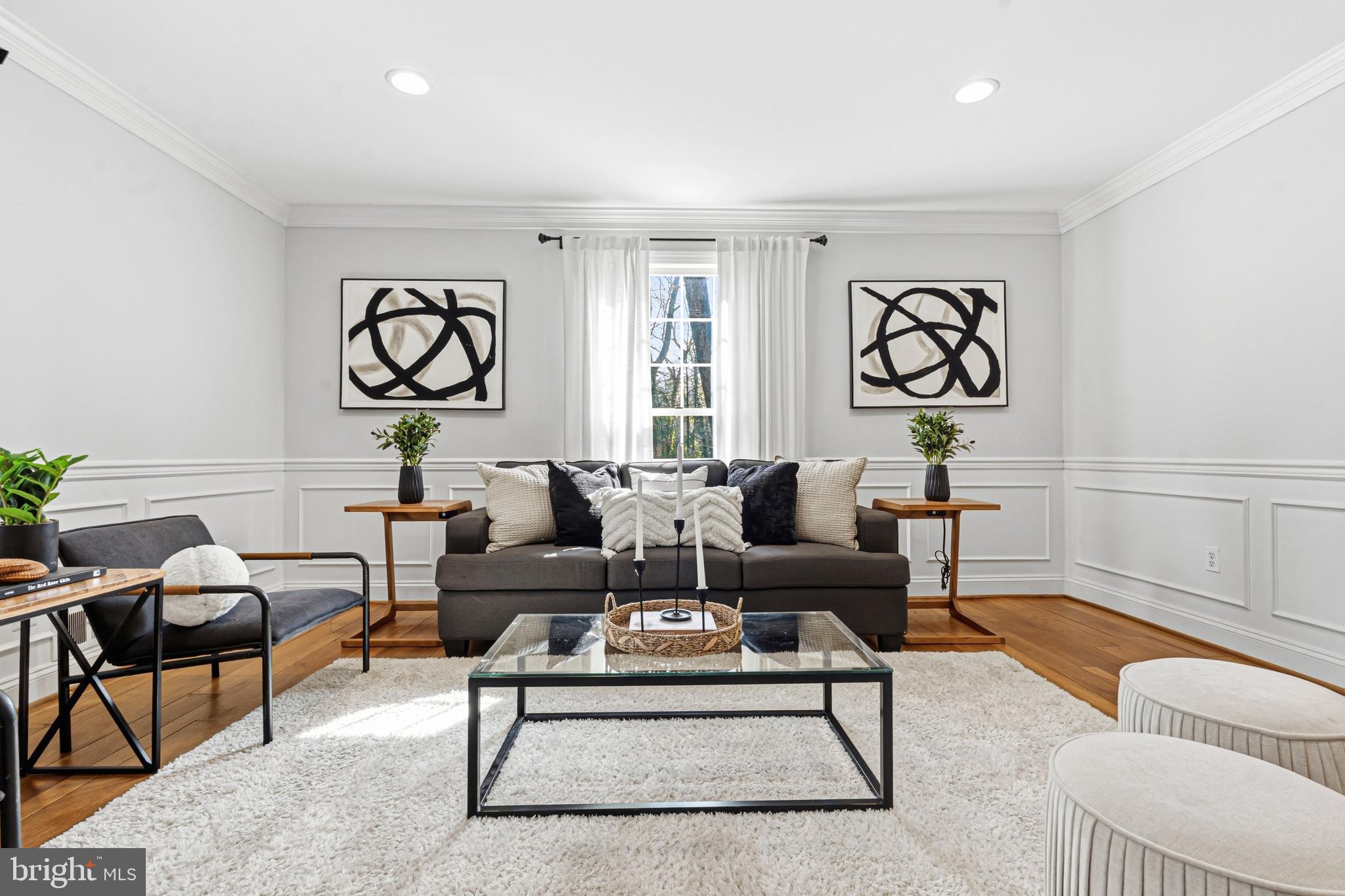 TOWSON - Residential