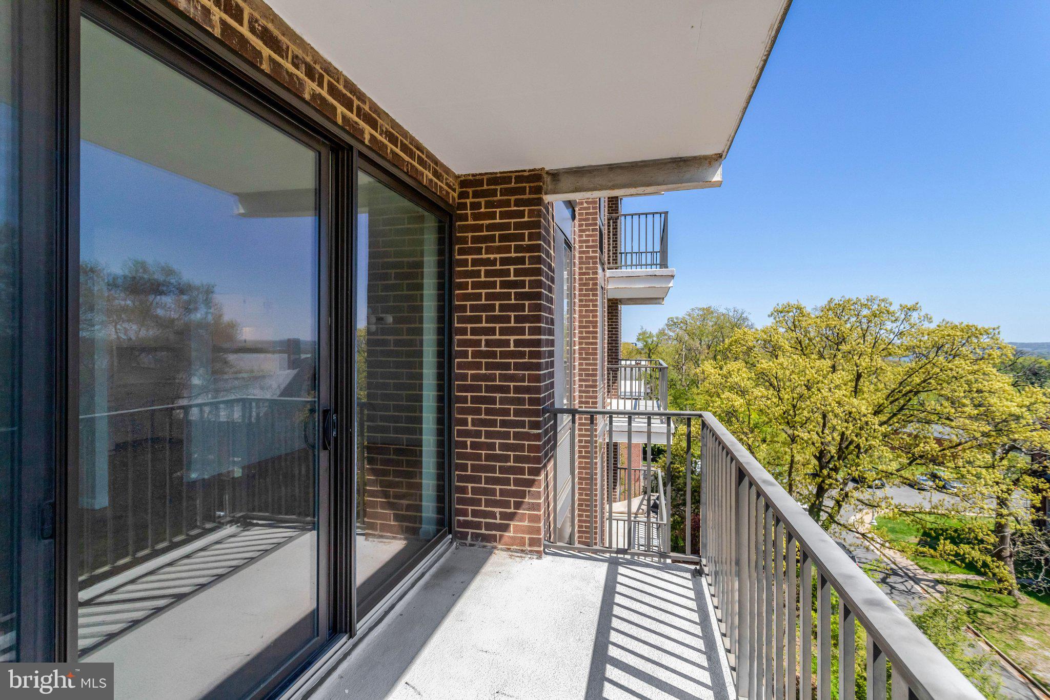 RADNOR - FORT MYER HEIGHTS - Residential