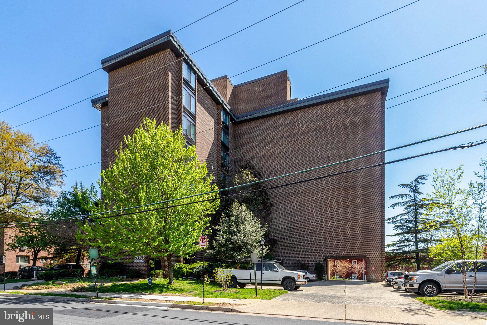 RADNOR - FORT MYER HEIGHTS - Residential