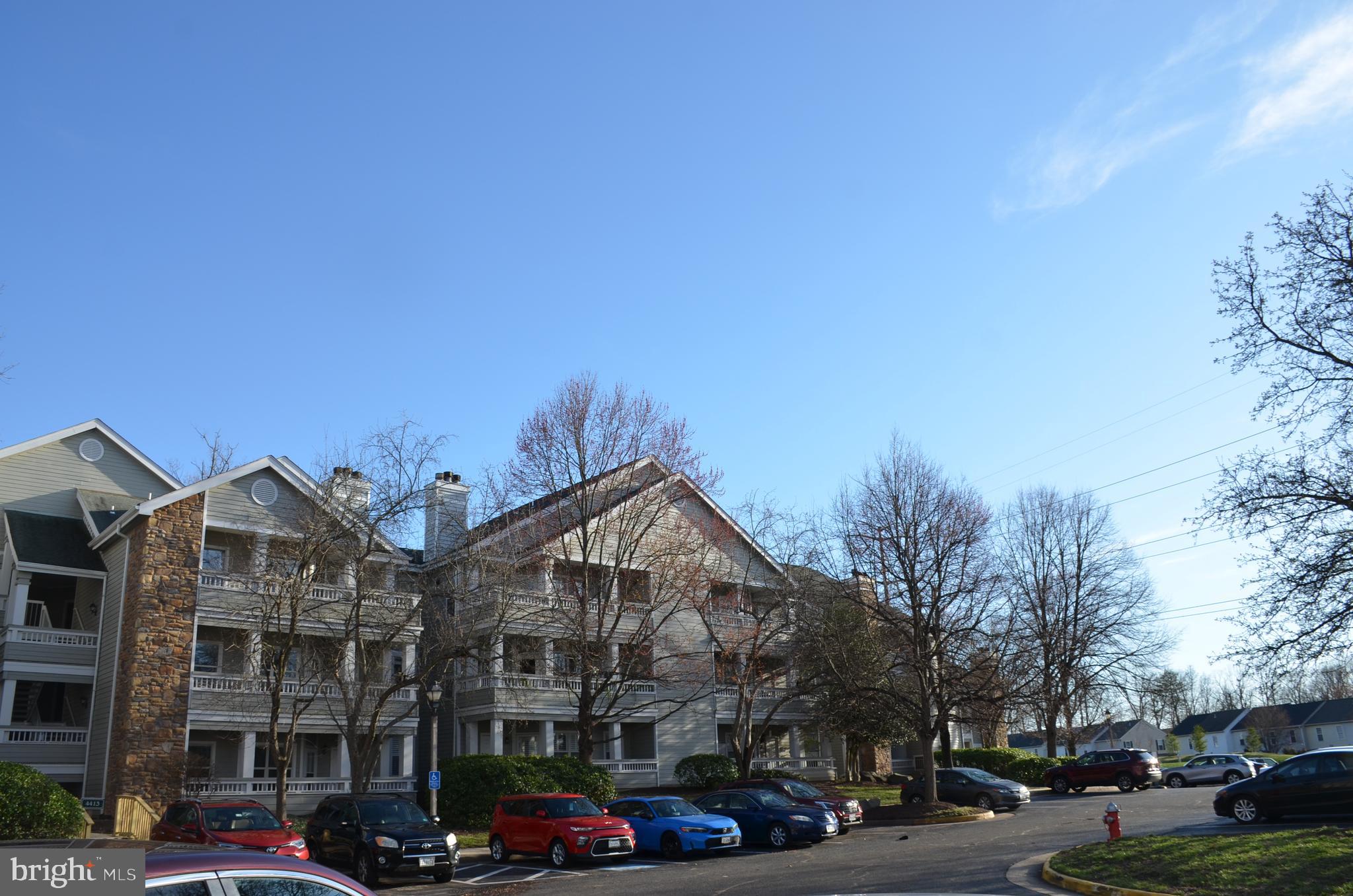 STONECROFT CONDO - Residential