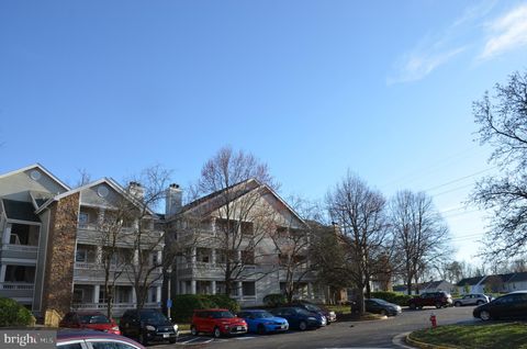 Condo For Sale - 4409 Fair Stone Drive #101<br/> FAIRFAX, VA 22033