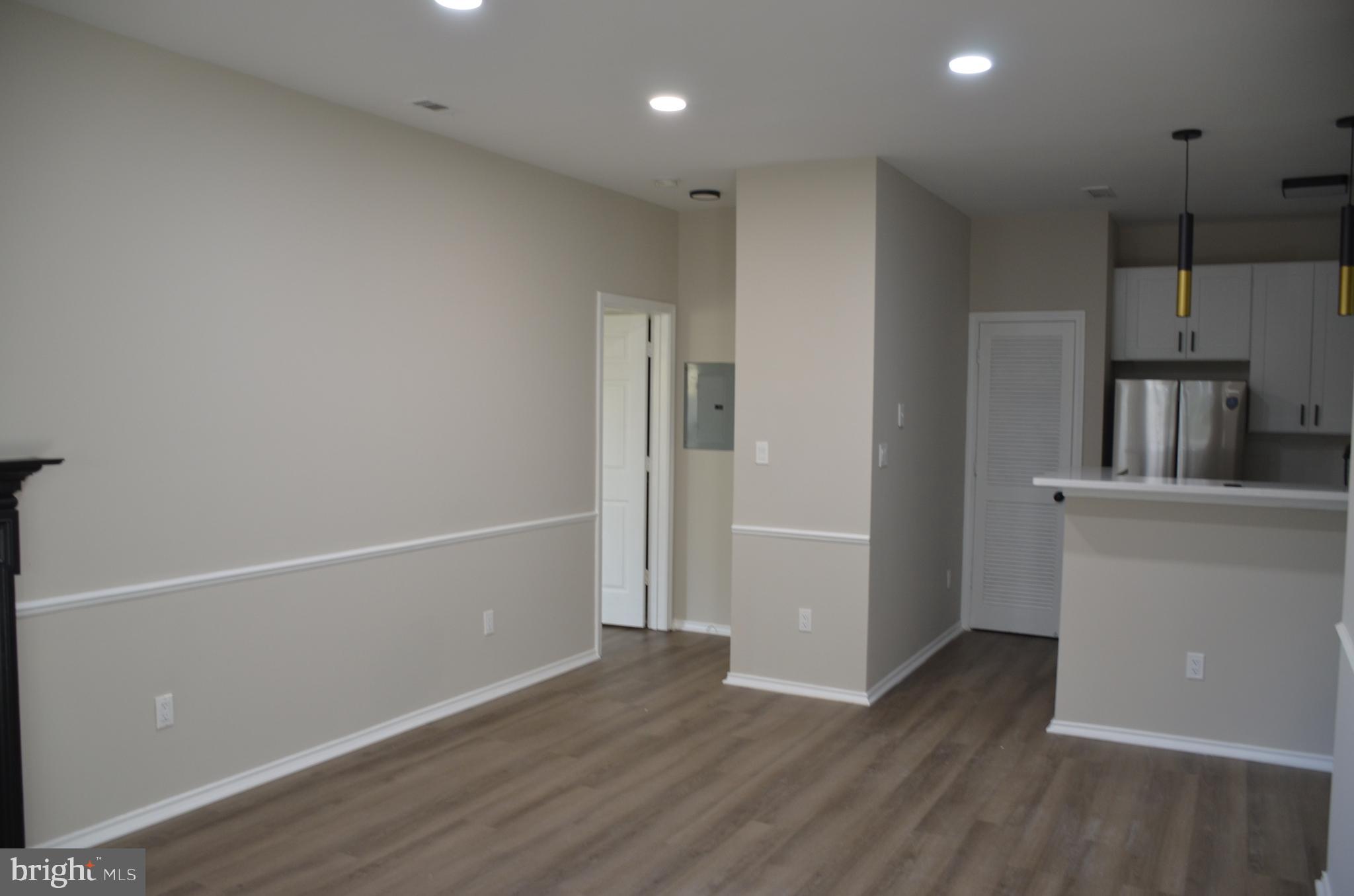 STONECROFT CONDO - Residential