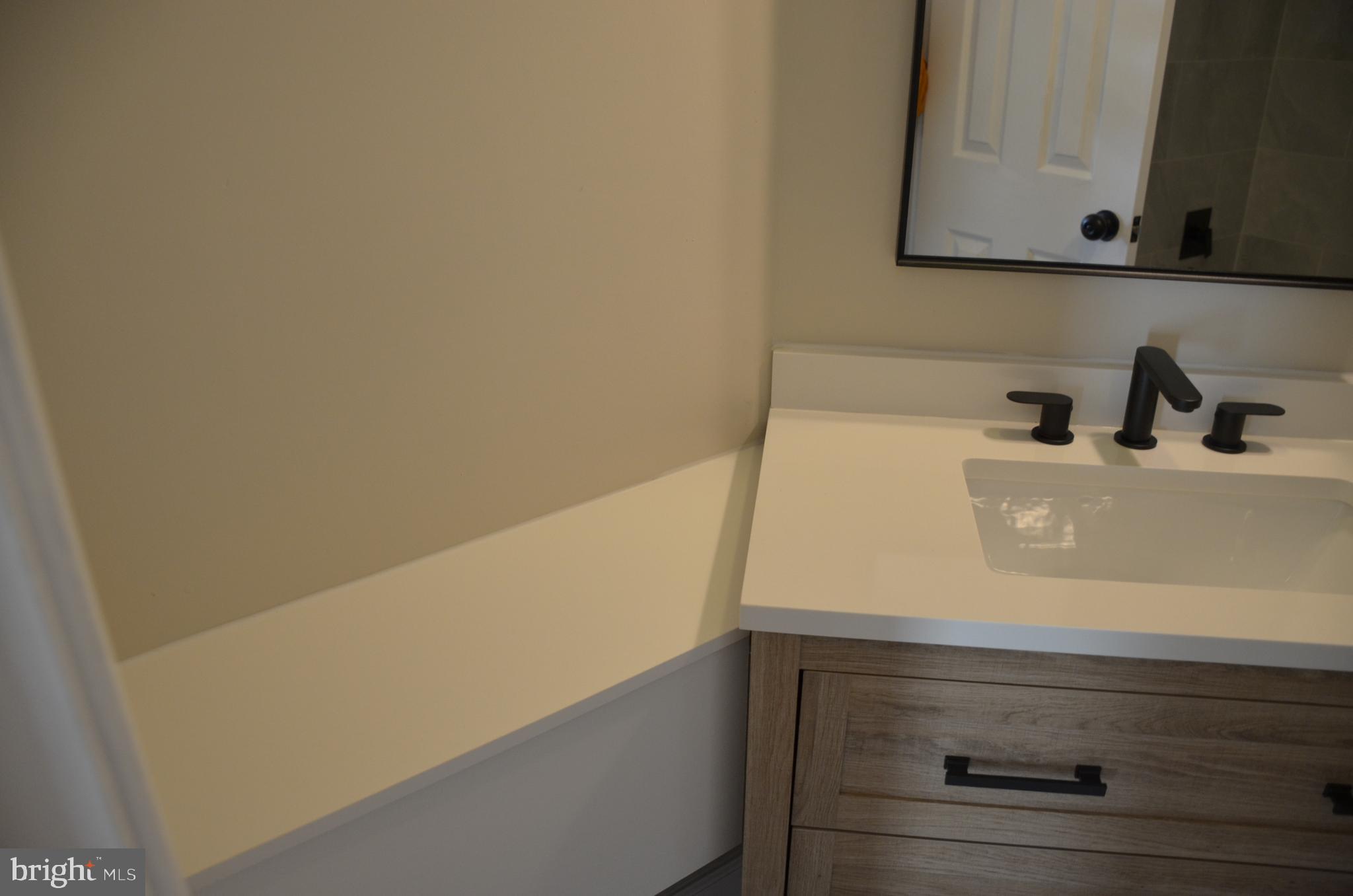 STONECROFT CONDO - Residential