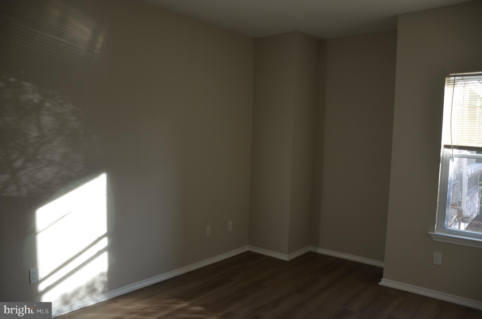 STONECROFT CONDO - Residential