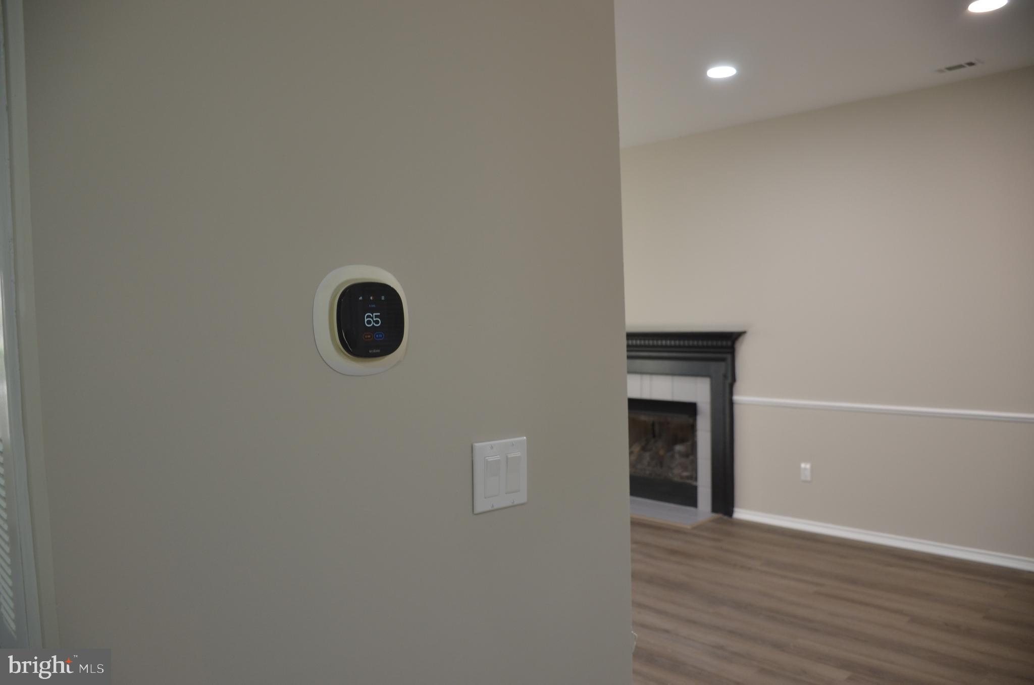 STONECROFT CONDO - Residential