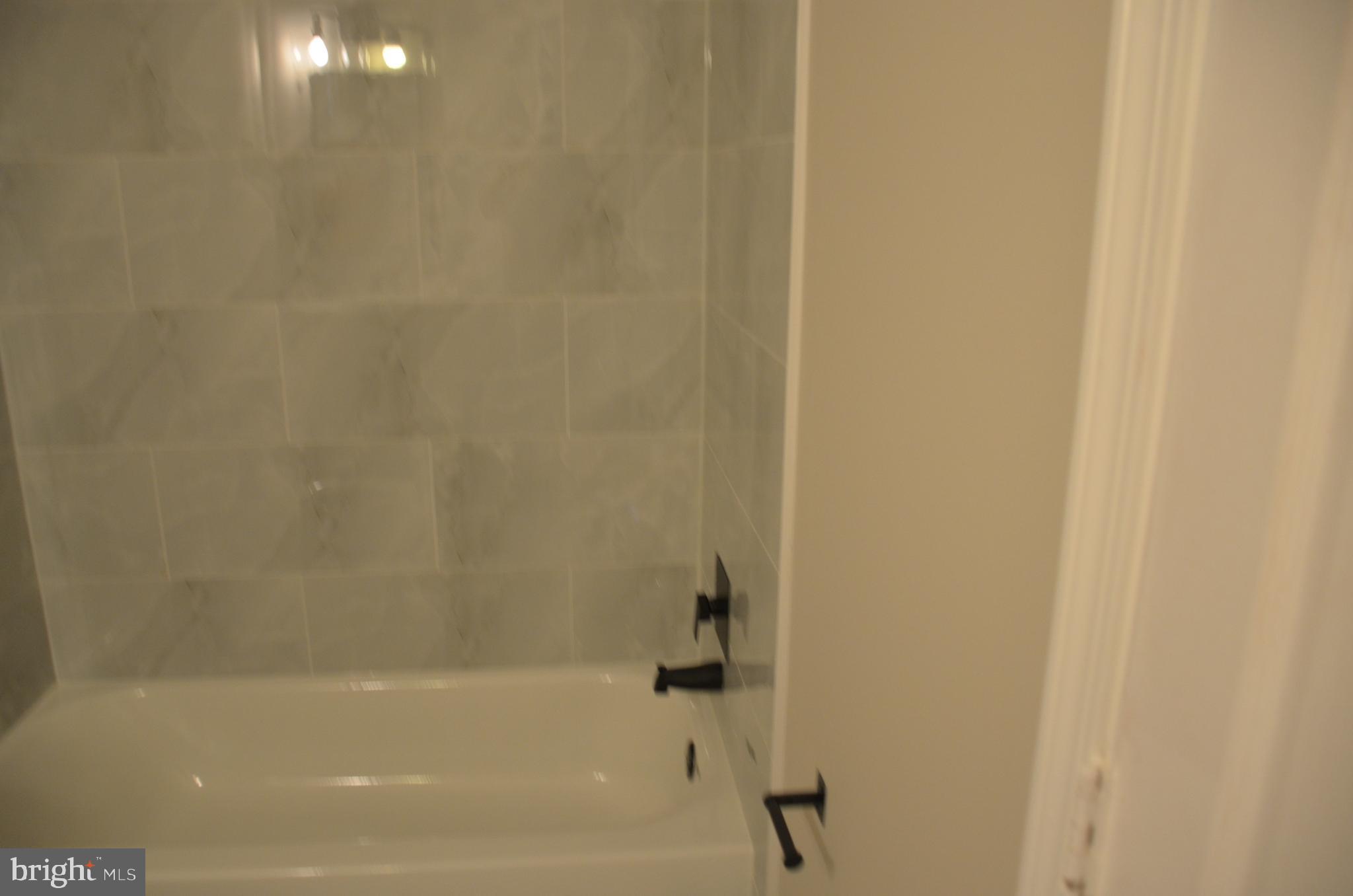 STONECROFT CONDO - Residential