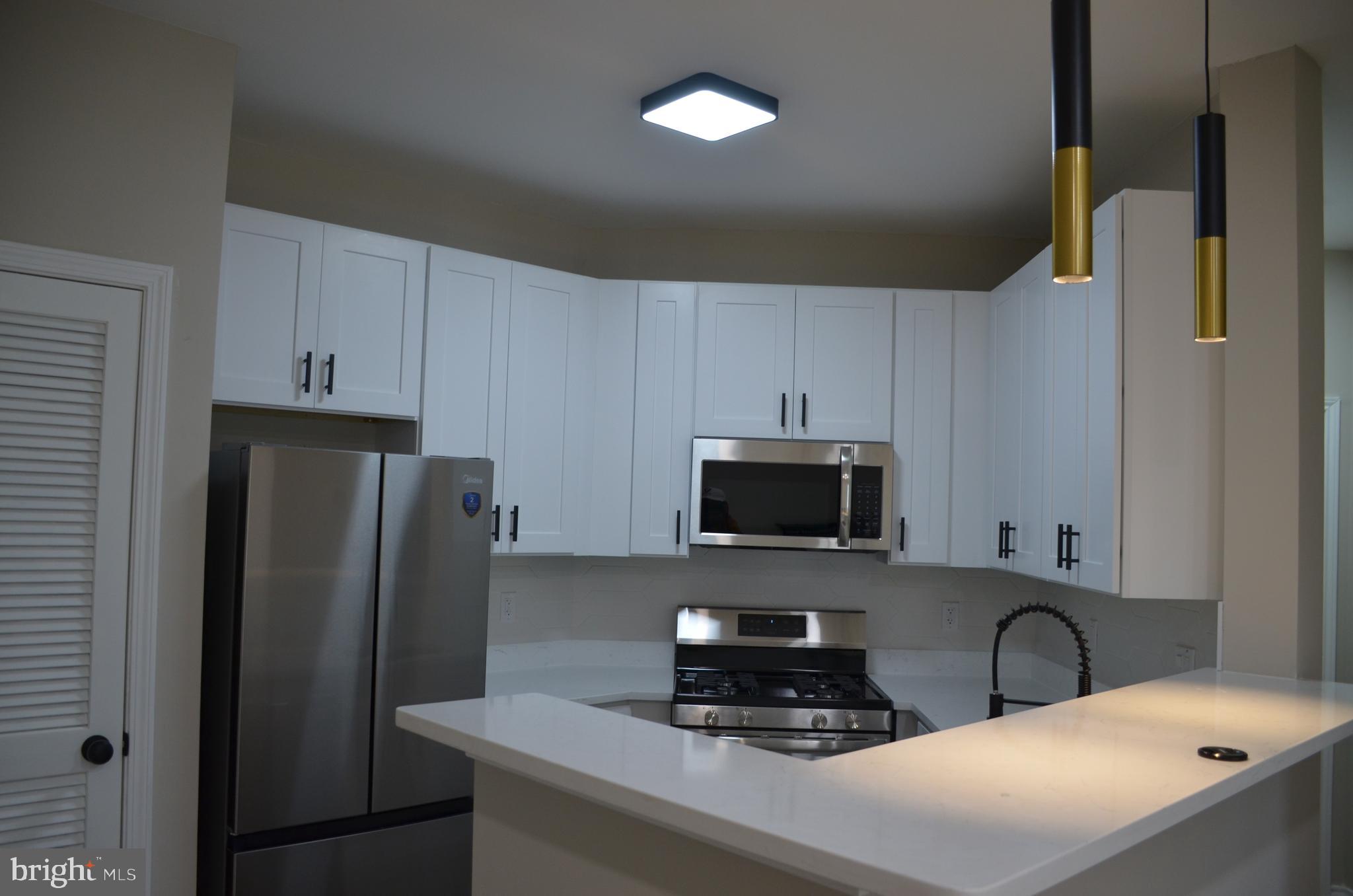 STONECROFT CONDO - Residential