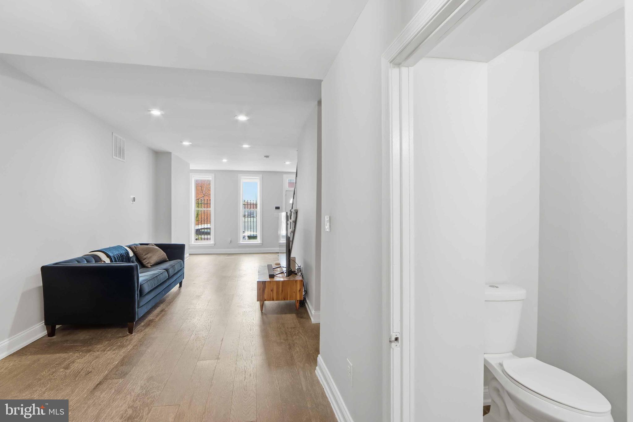 WASHINGTON VILLAGE - Residential