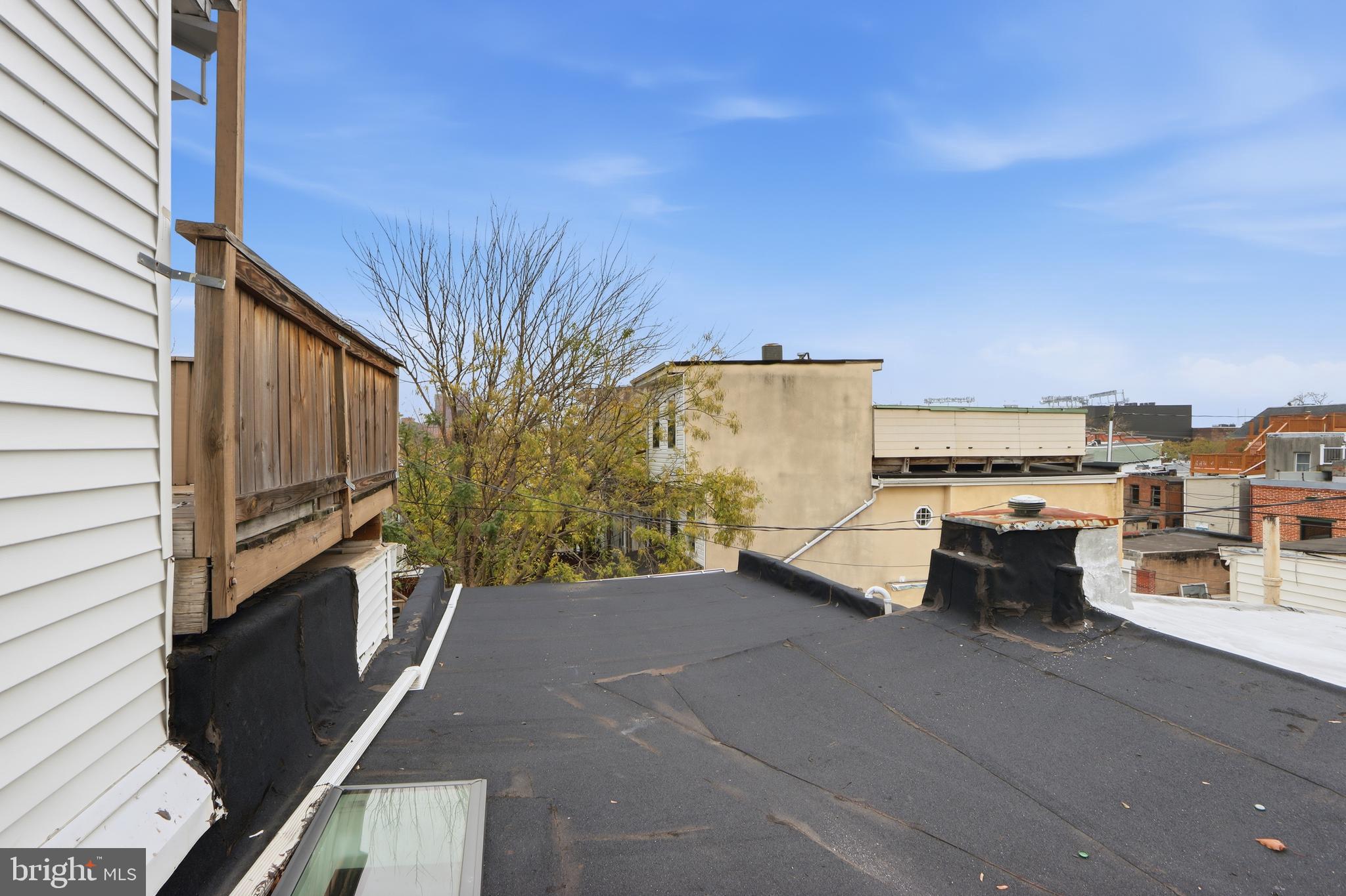 WASHINGTON VILLAGE - Residential