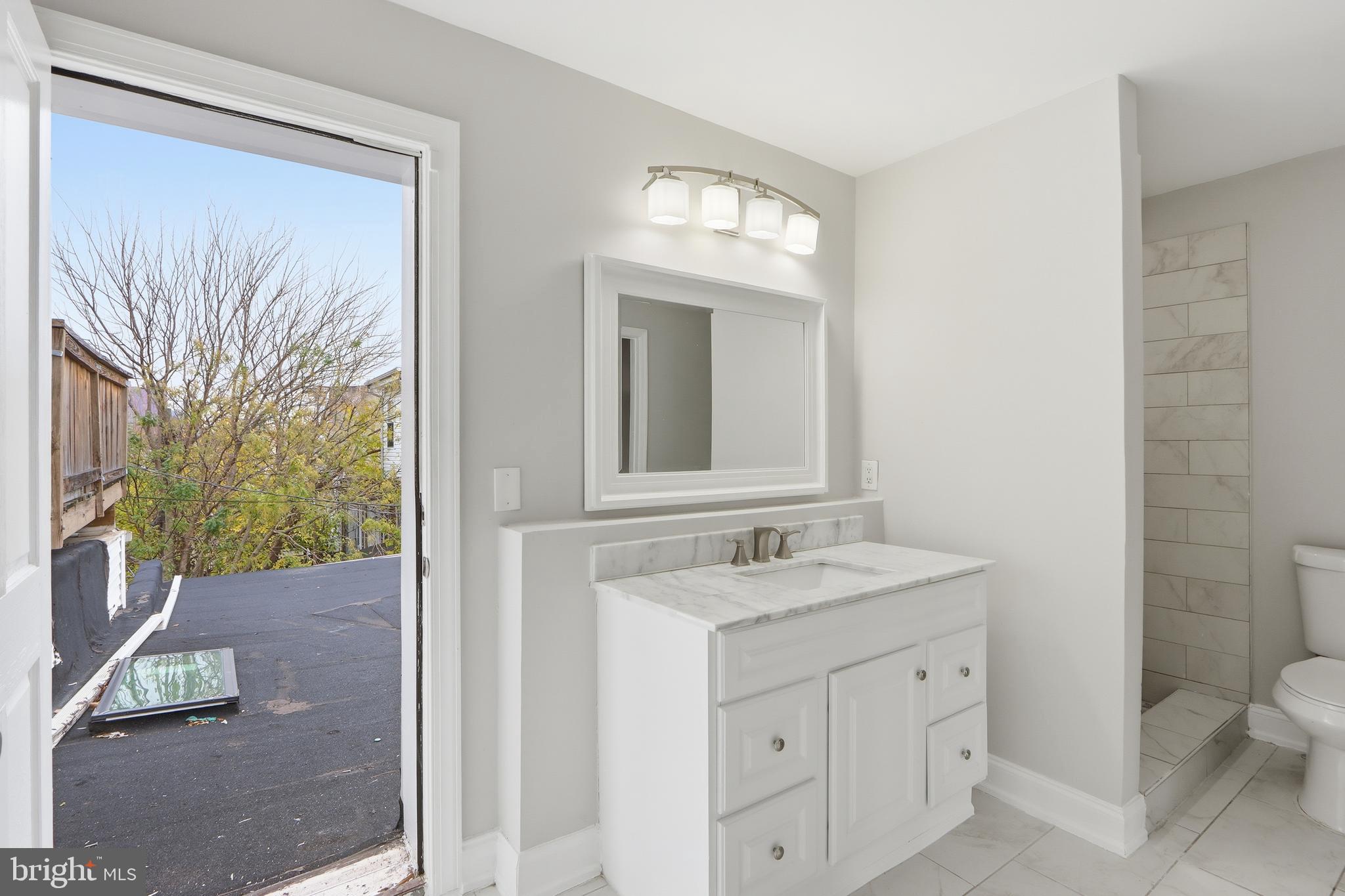 WASHINGTON VILLAGE - Residential