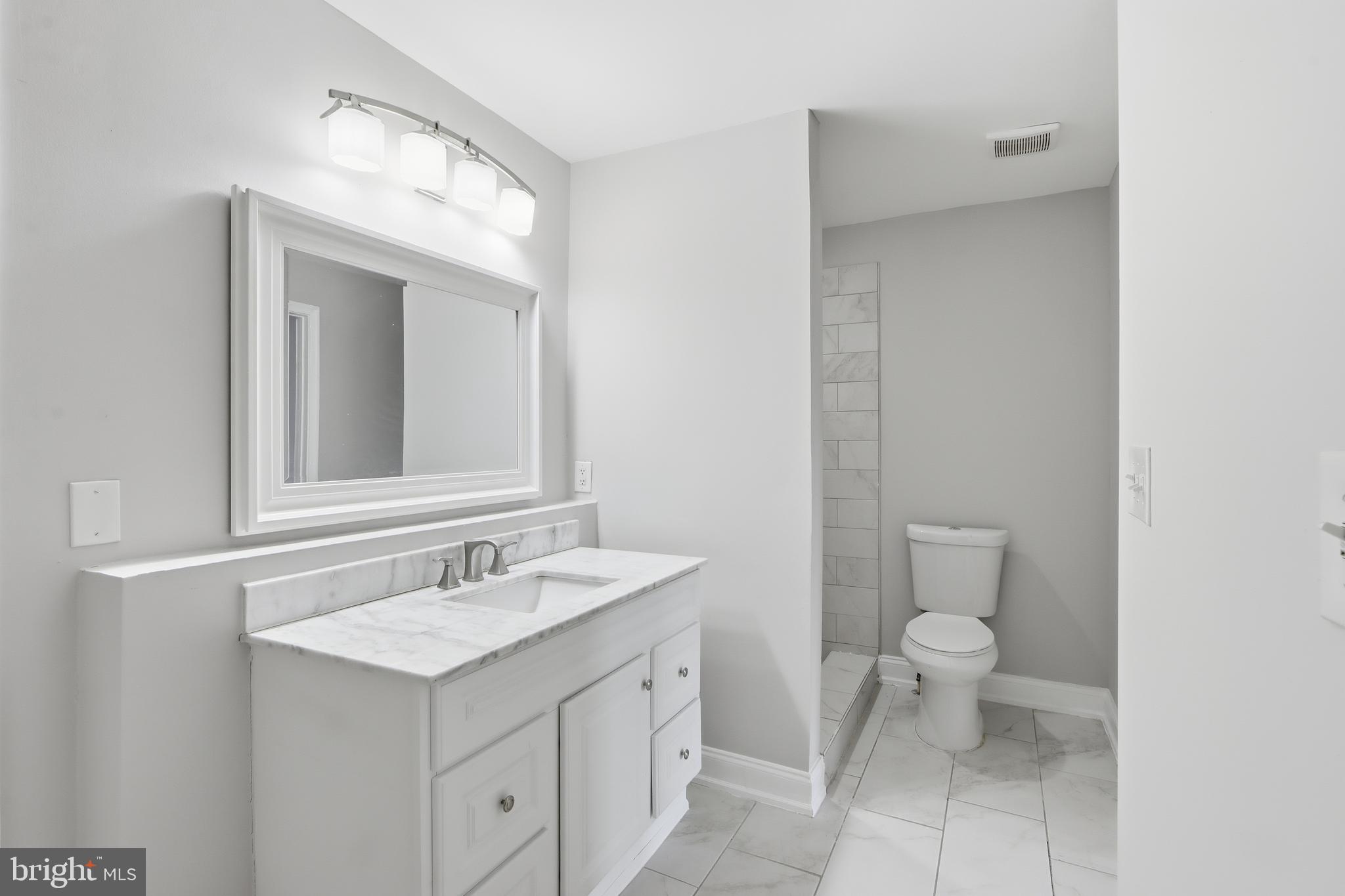 WASHINGTON VILLAGE - Residential