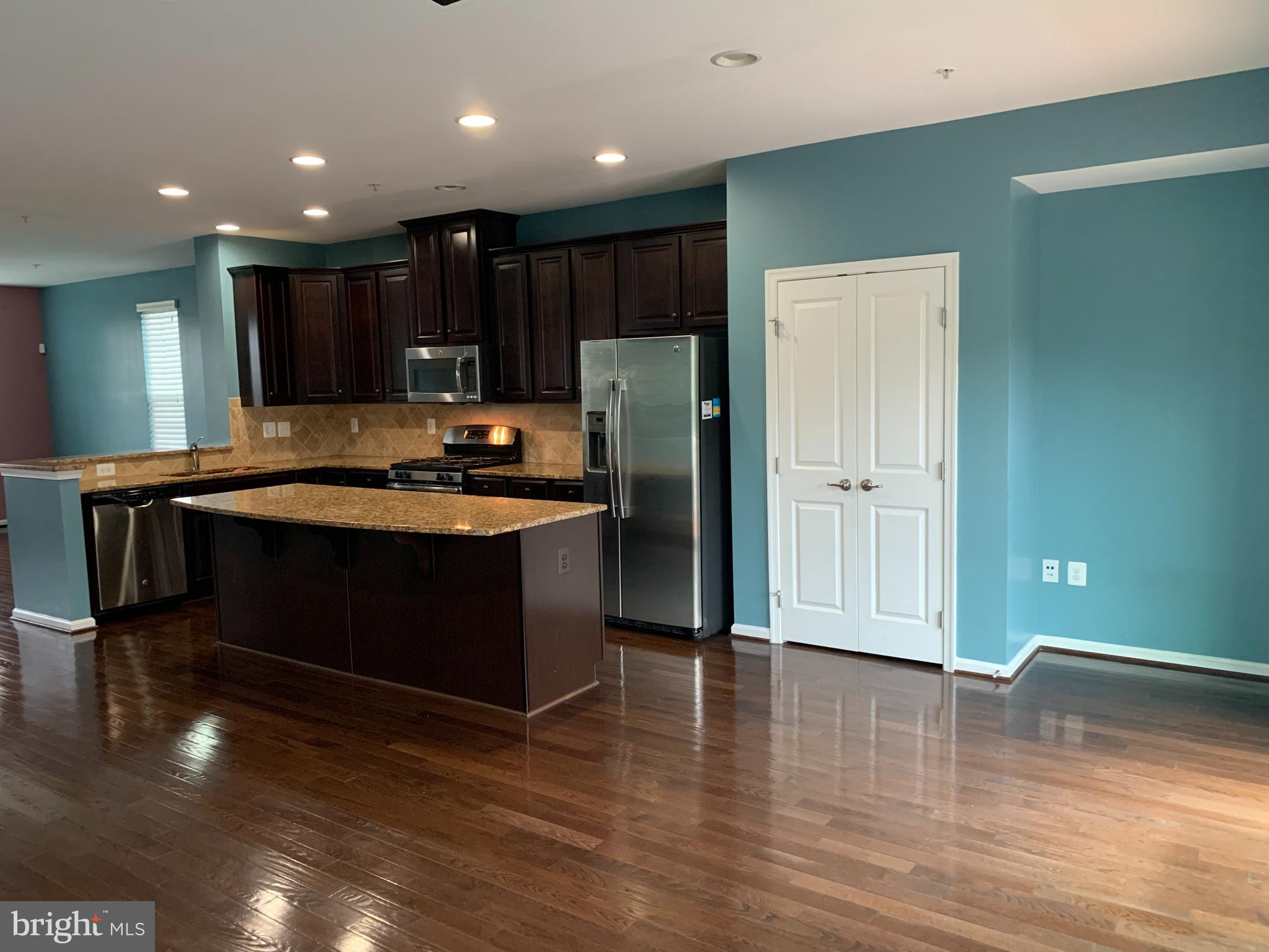 ELLICOTT CROSSING - Residential Lease