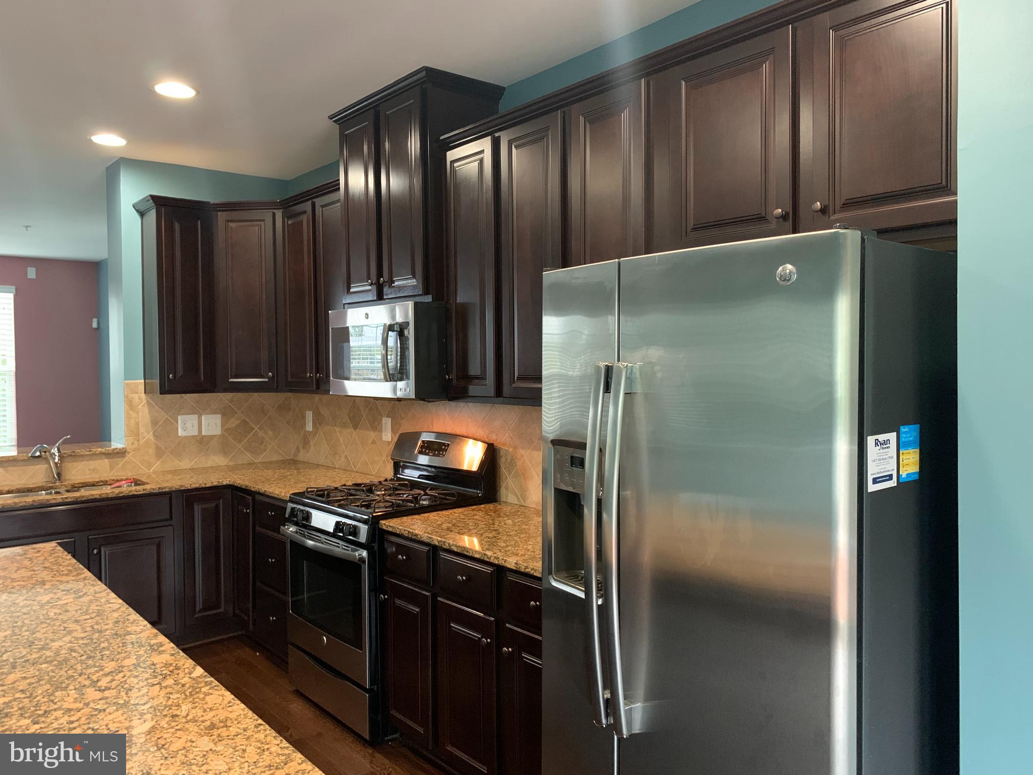 ELLICOTT CROSSING - Residential Lease