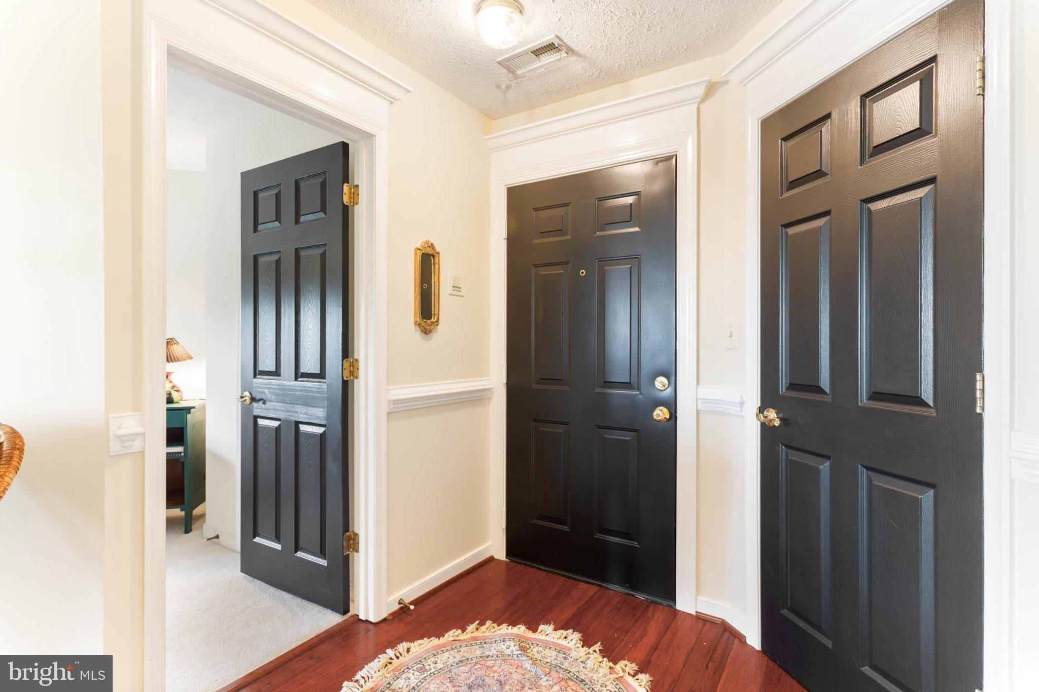 COUNTRY WALK - Residential