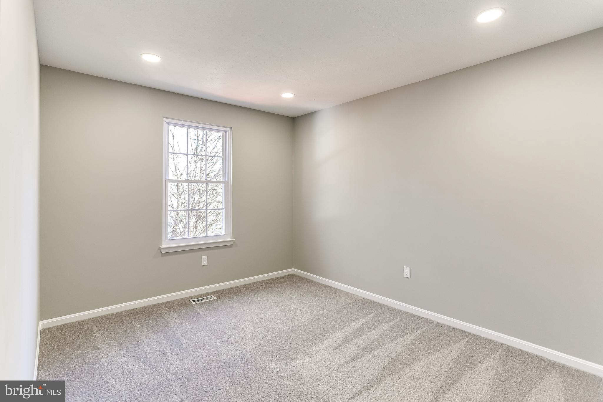 MONTGOMERY MEADOWS - Residential