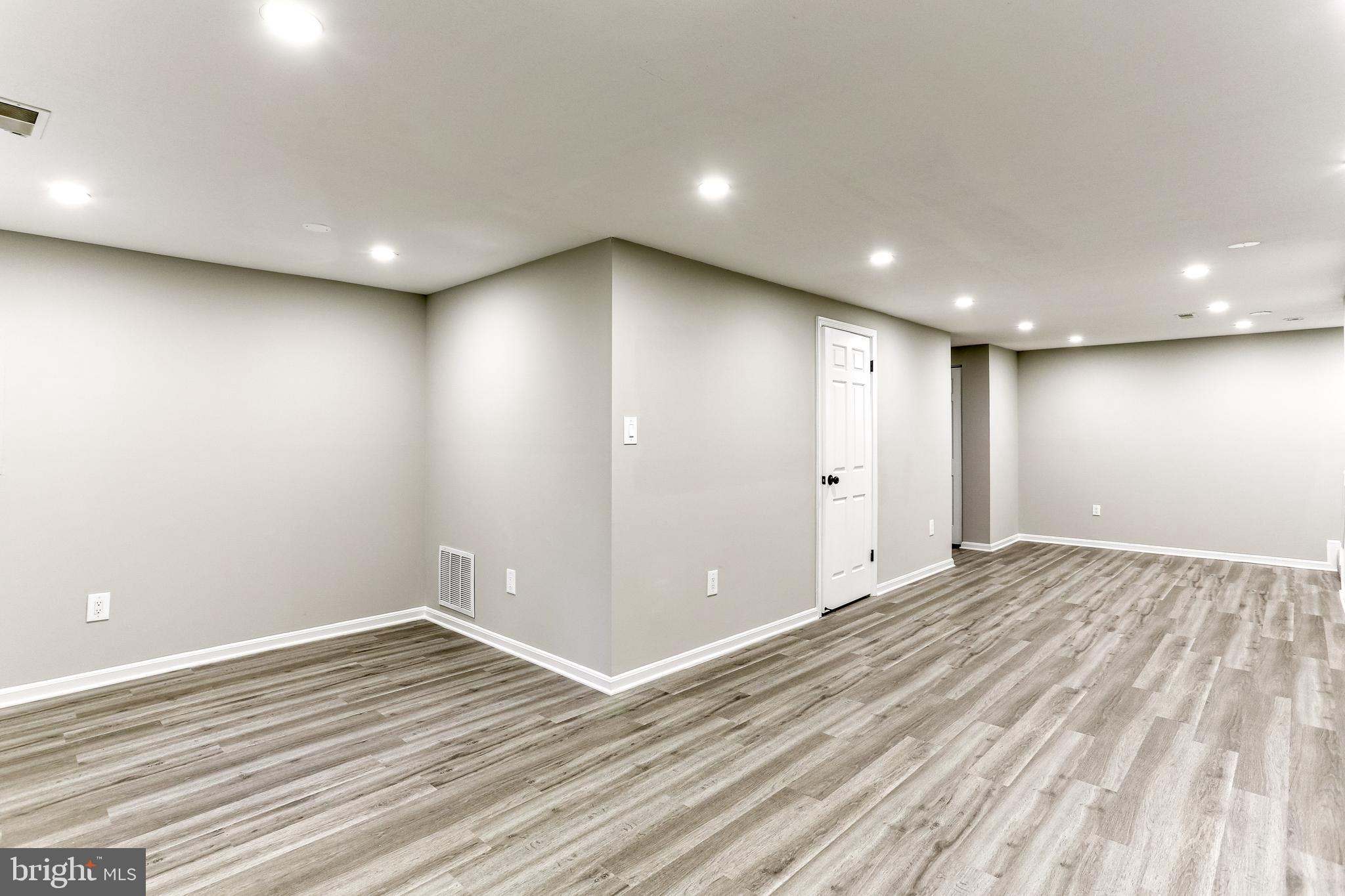 MONTGOMERY MEADOWS - Residential