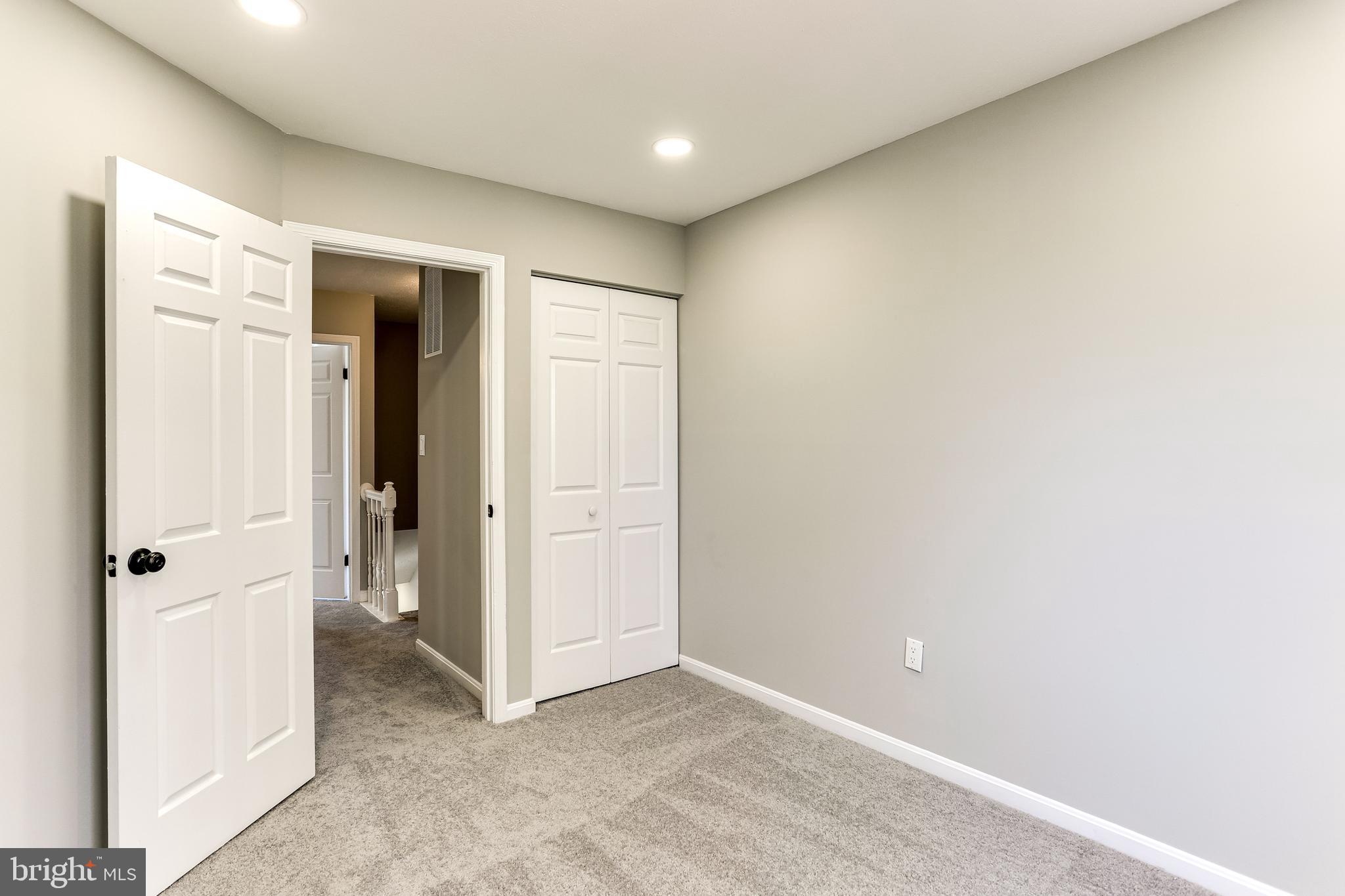 MONTGOMERY MEADOWS - Residential