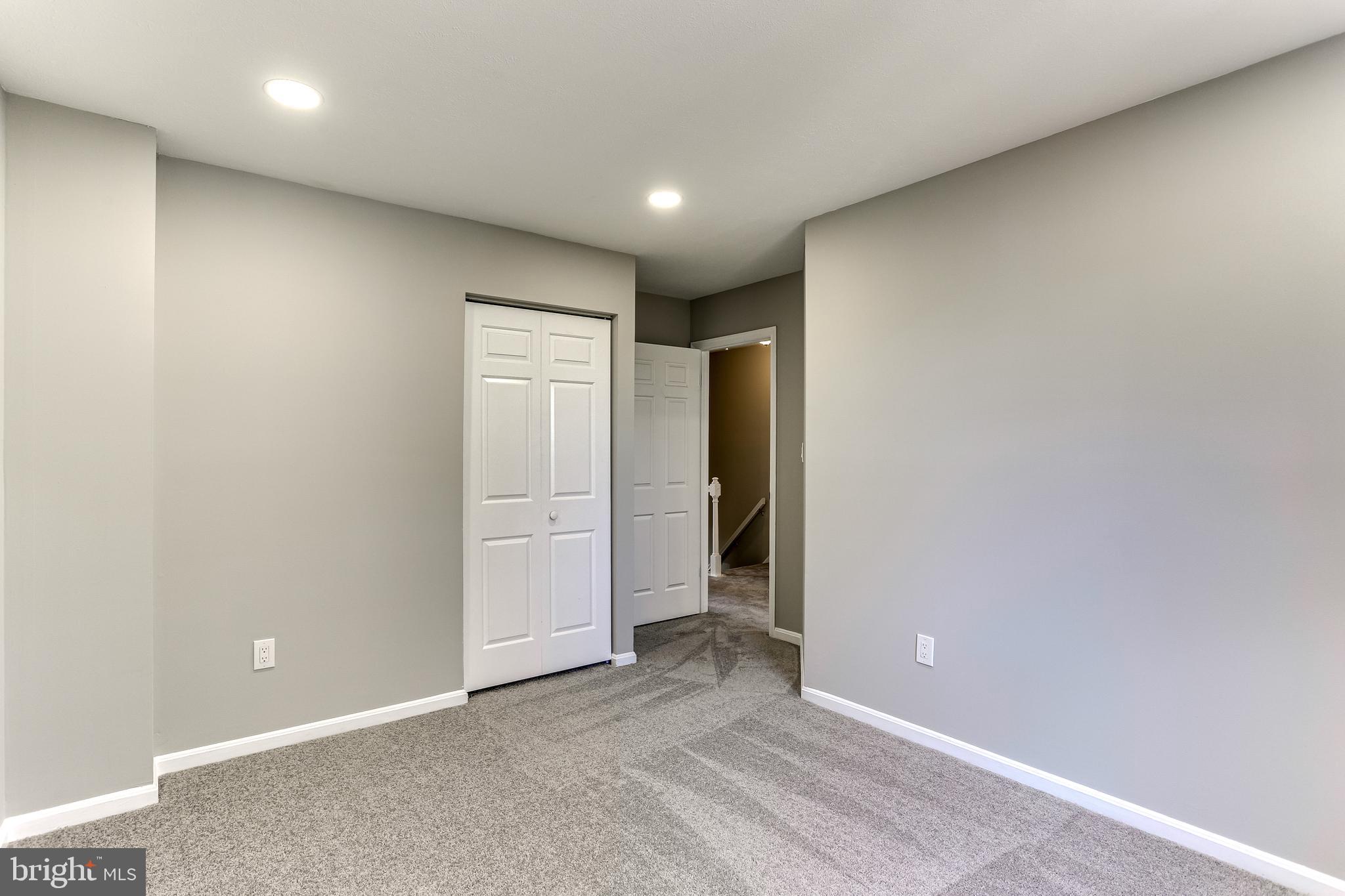 MONTGOMERY MEADOWS - Residential