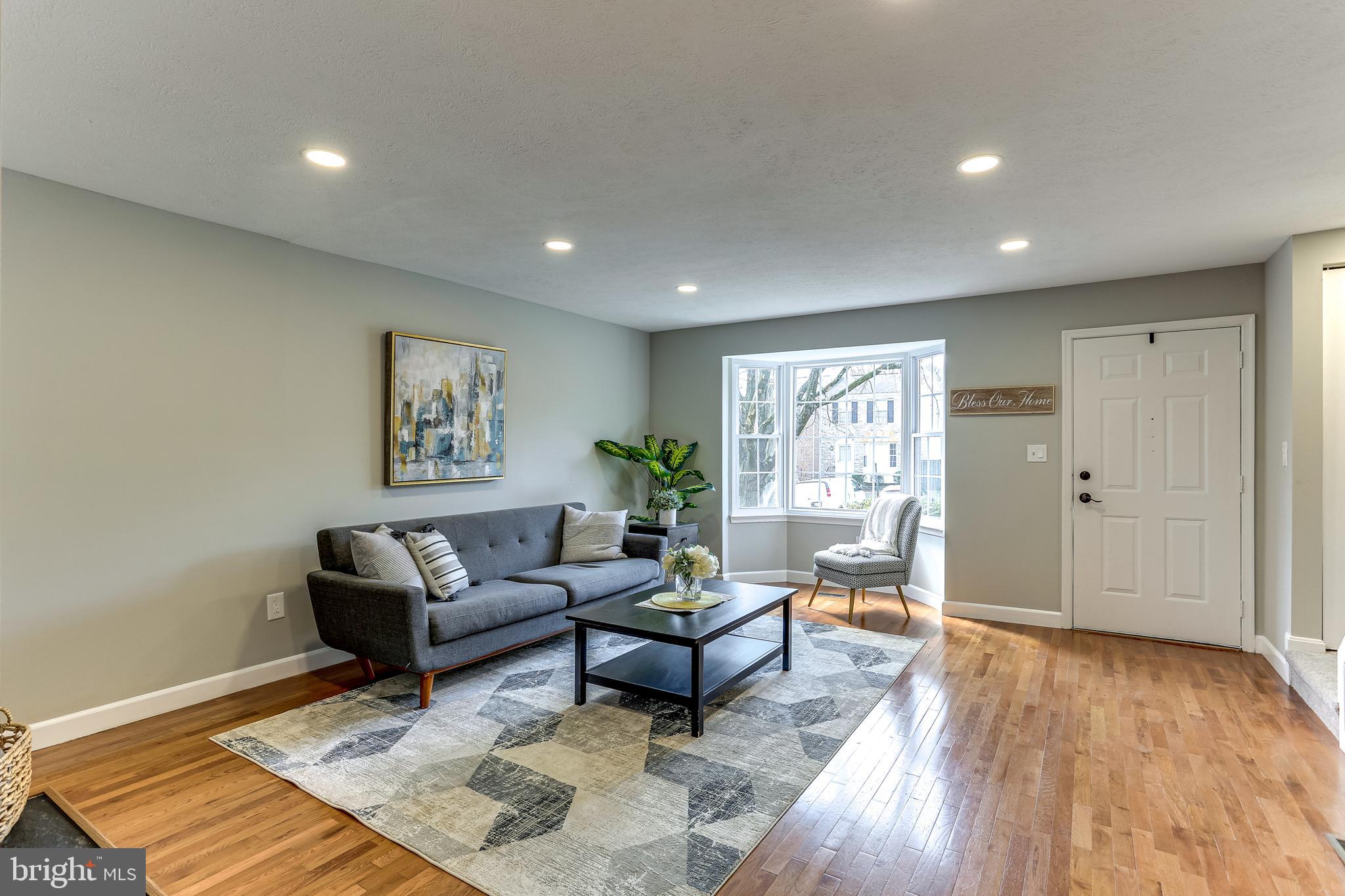 MONTGOMERY MEADOWS - Residential