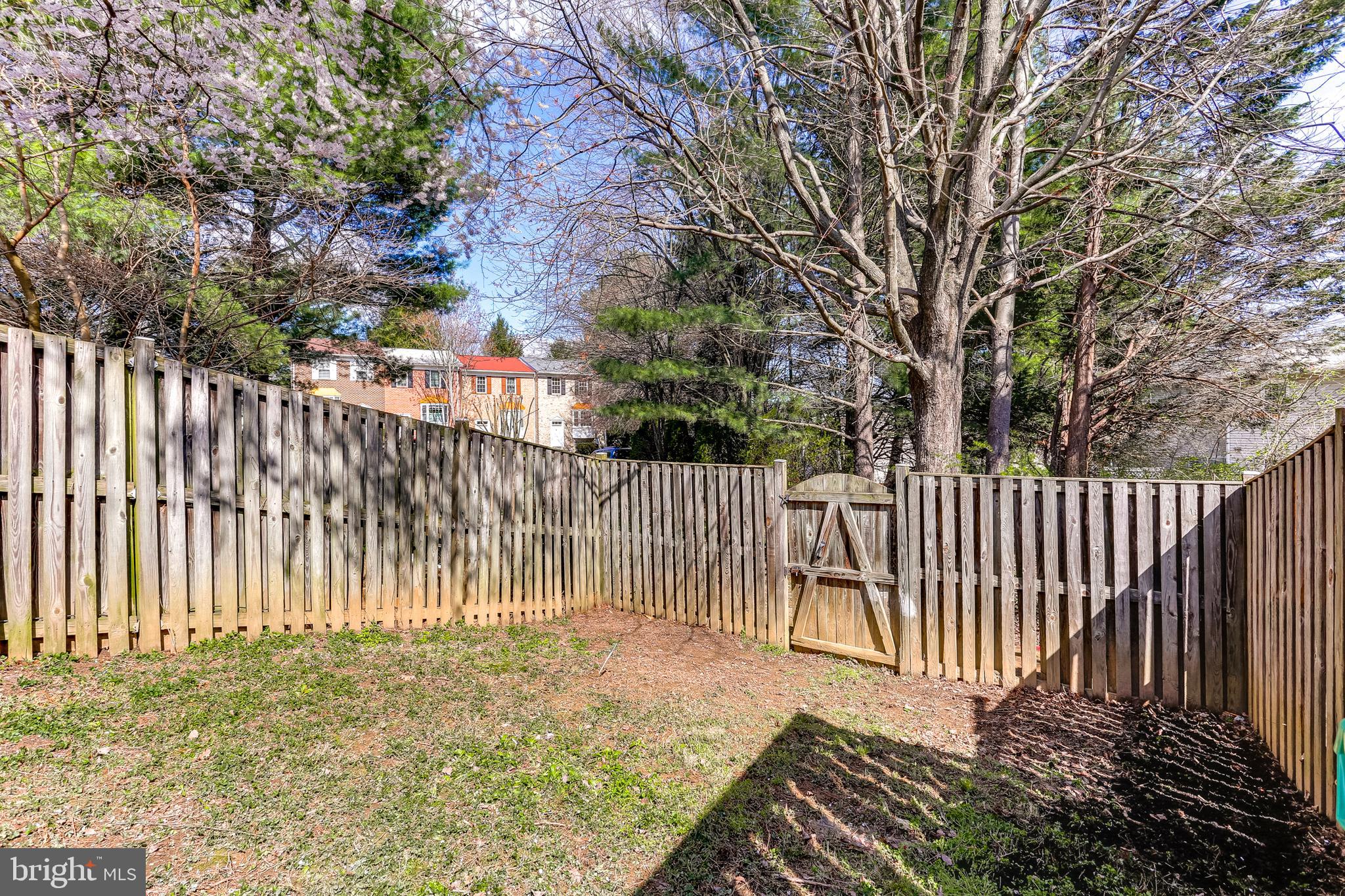 MONTGOMERY MEADOWS - Residential