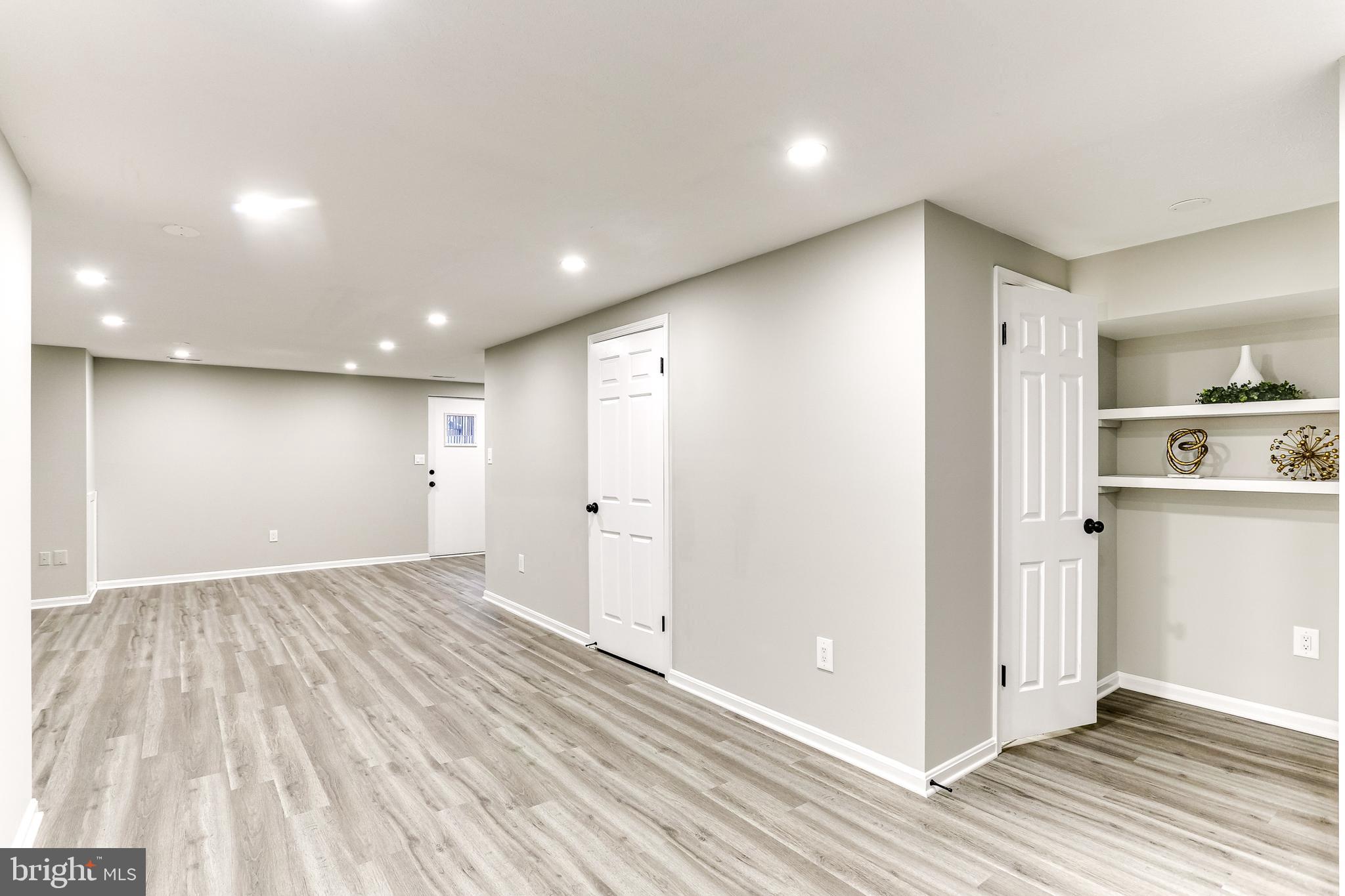 MONTGOMERY MEADOWS - Residential