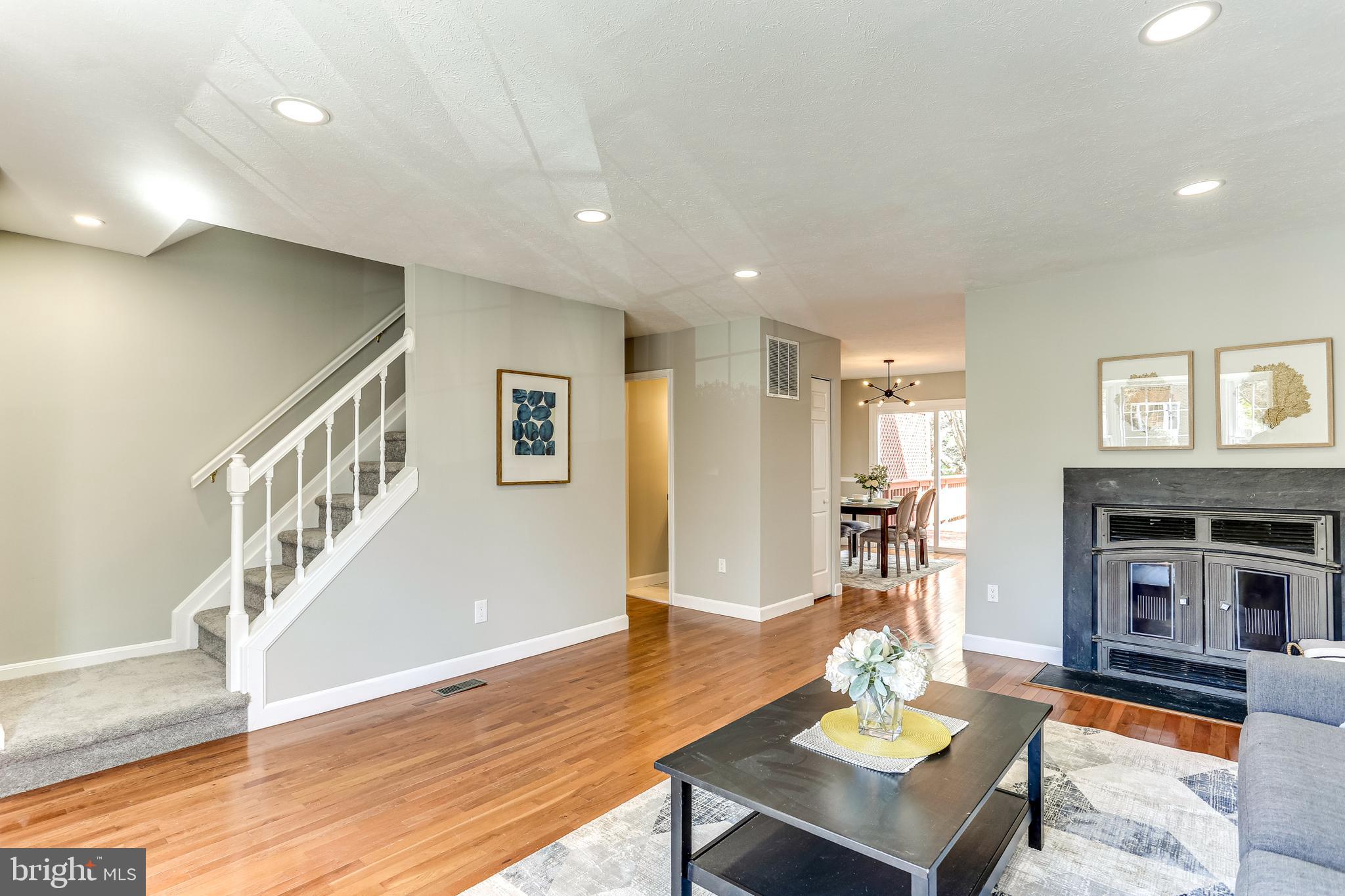 MONTGOMERY MEADOWS - Residential